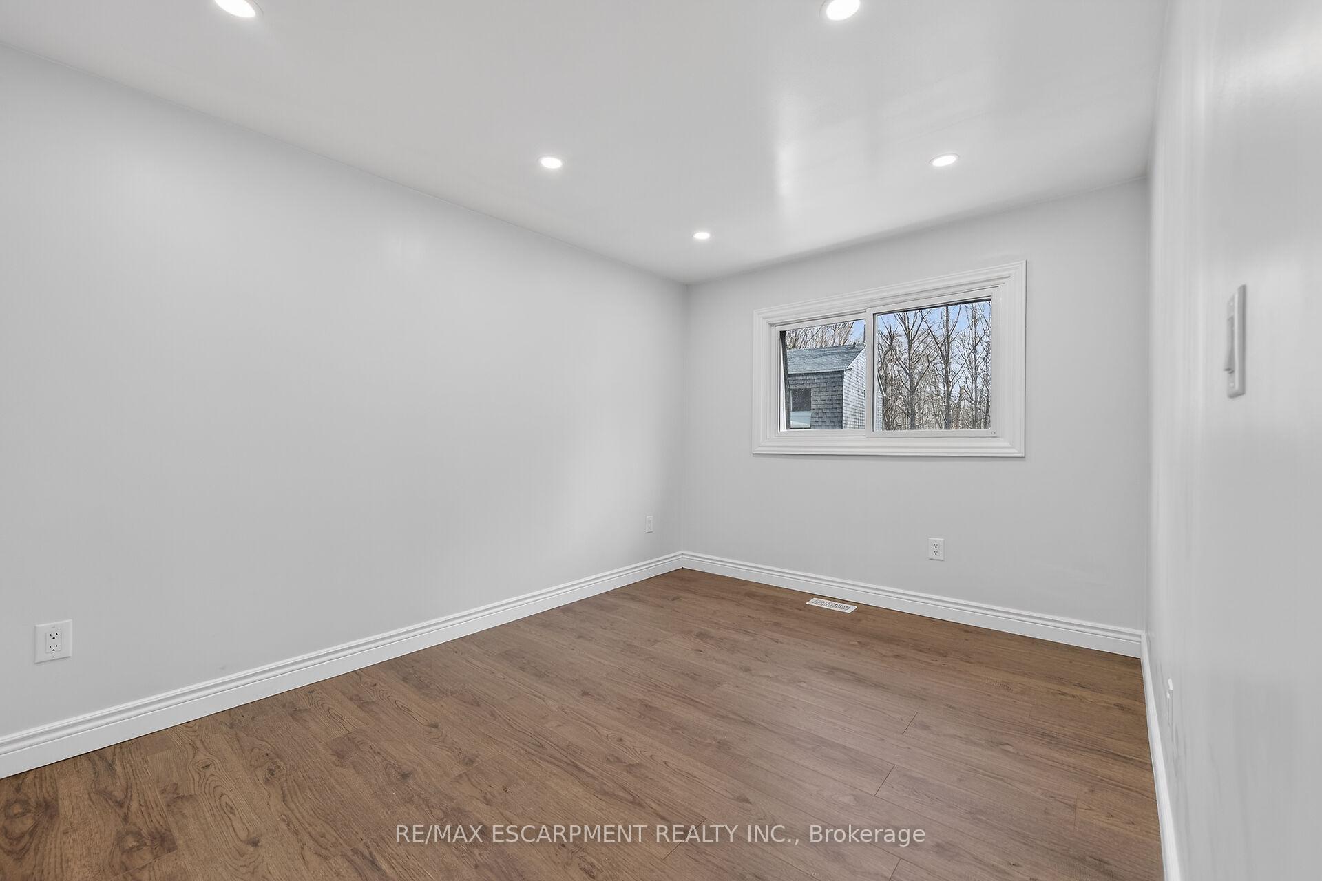 Photo 30 of Unit 153, 2050 Upper Middle Road, Burlington, Brant Hills — HOMEH
