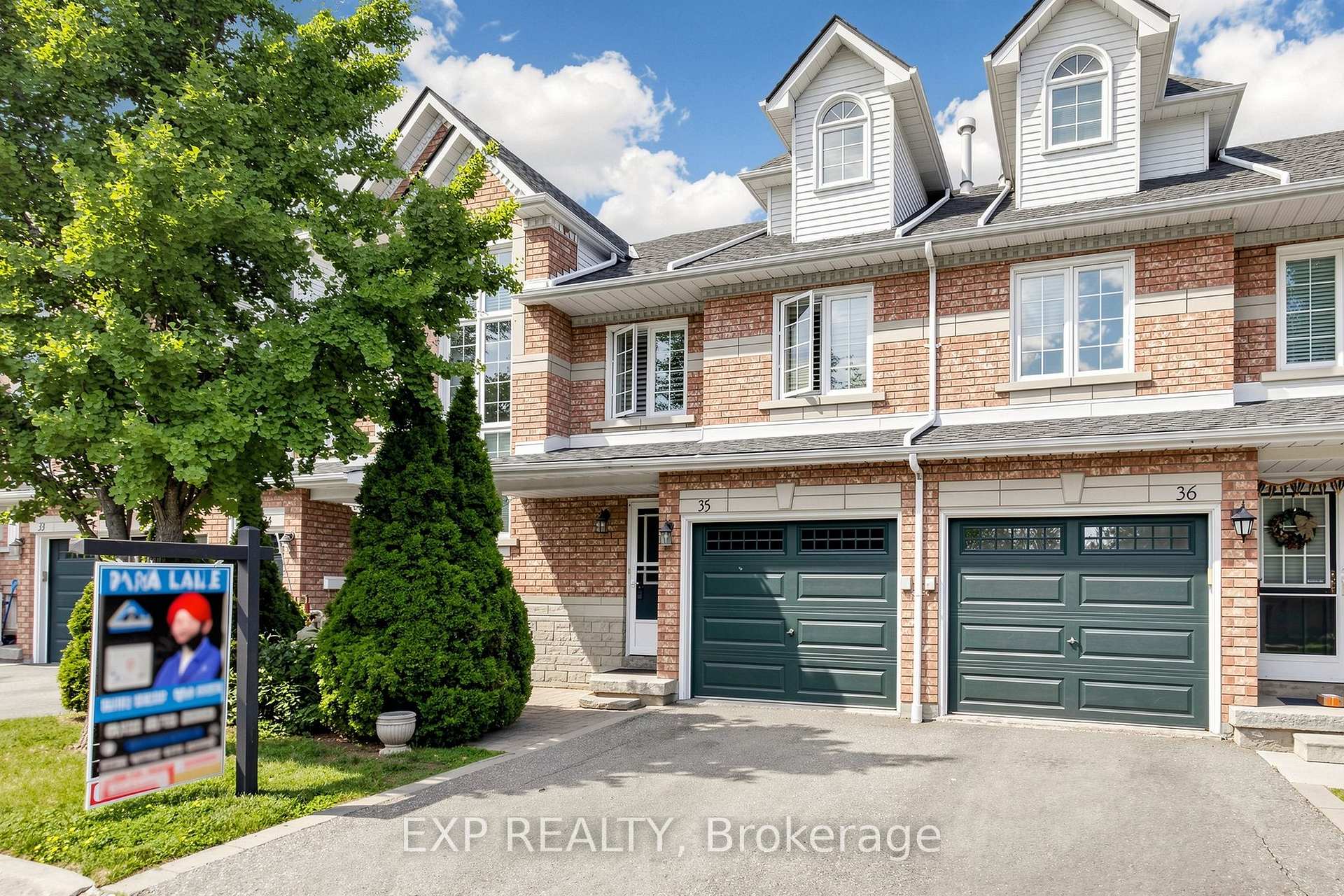 Photo 3 of Unit 35, 455 Apache Court, Mississauga, Hurontario — HOMEH