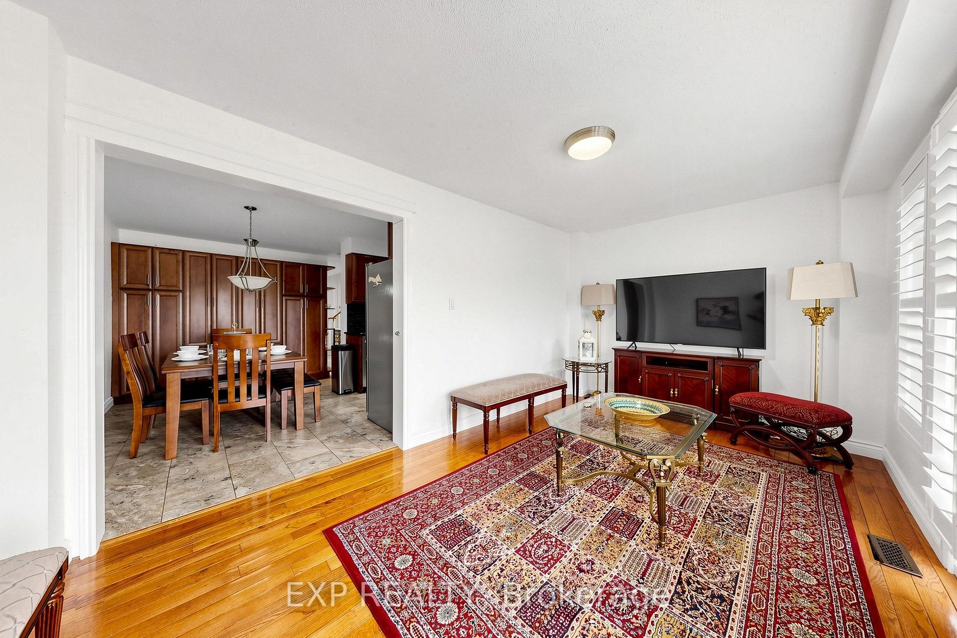 Photo 29 of Unit 35, 455 Apache Court, Mississauga, Hurontario — HOMEH