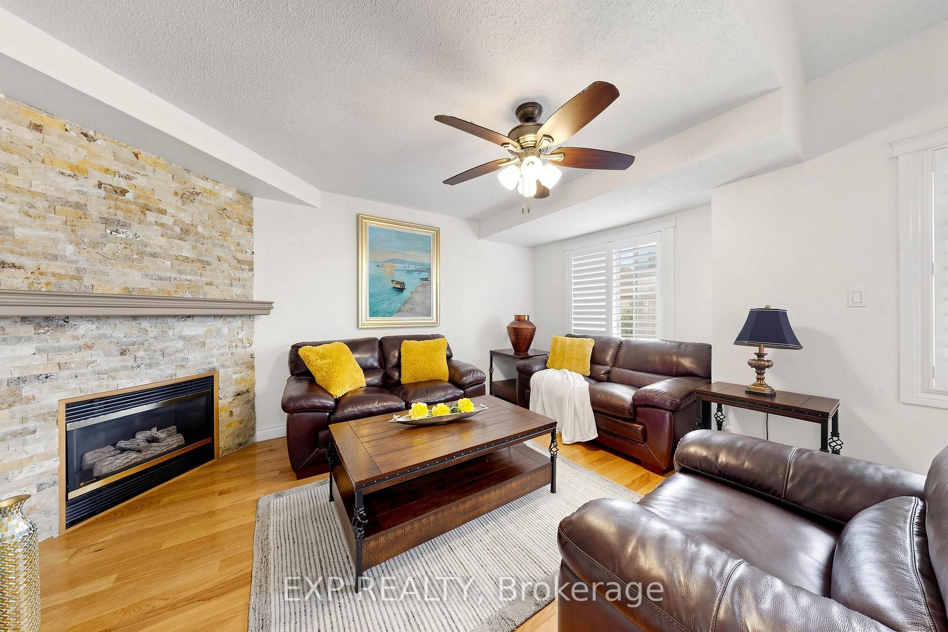 Photo 35 of Unit 35, 455 Apache Court, Mississauga, Hurontario — HOMEH