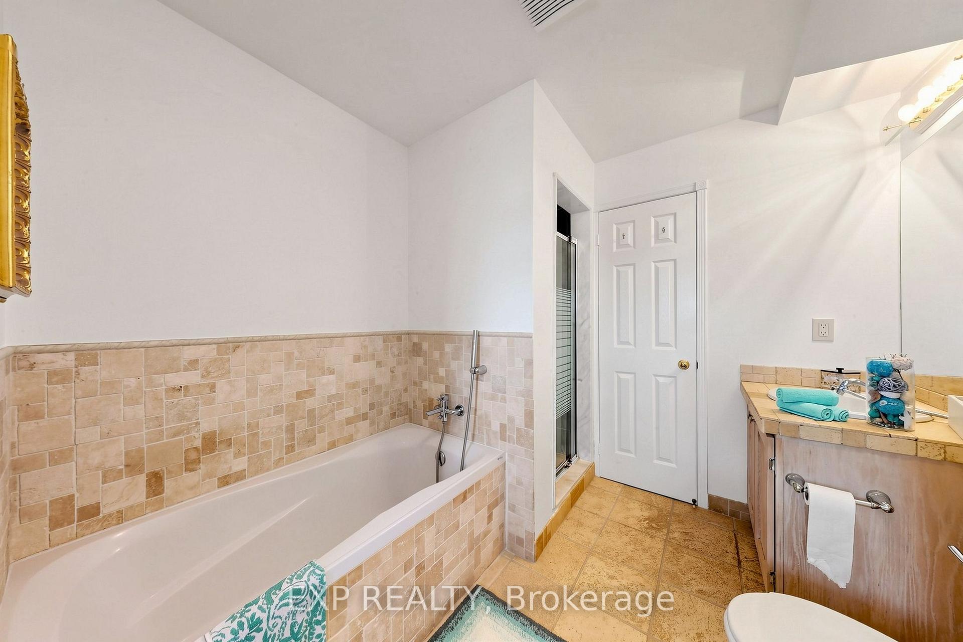 Photo 65 of Unit 35, 455 Apache Court, Mississauga, Hurontario — HOMEH
