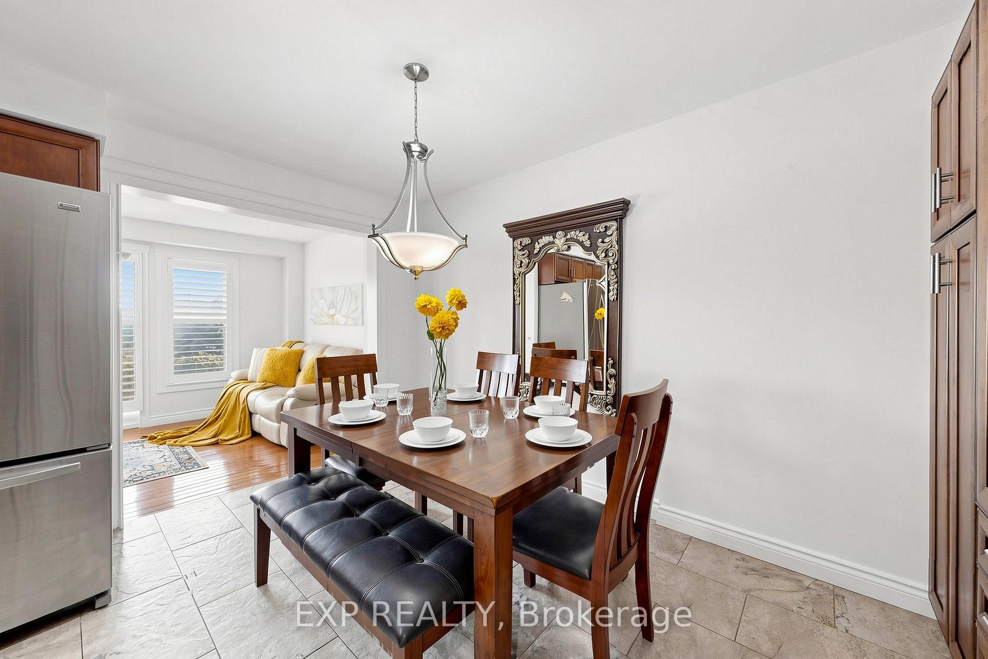 Photo 30 of Unit 35, 455 Apache Court, Mississauga, Hurontario — HOMEH