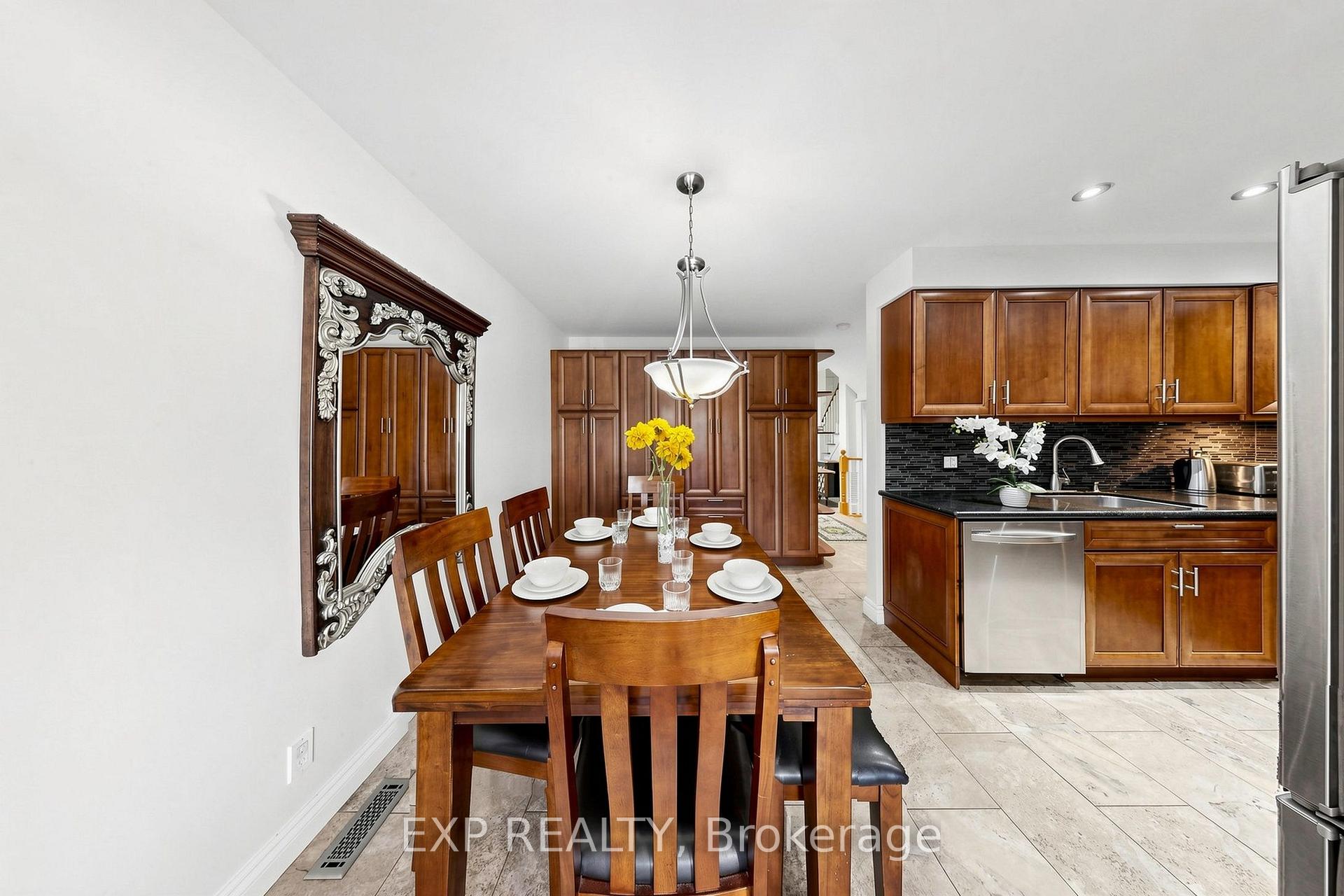 Photo 36 of Unit 35, 455 Apache Court, Mississauga, Hurontario — HOMEH