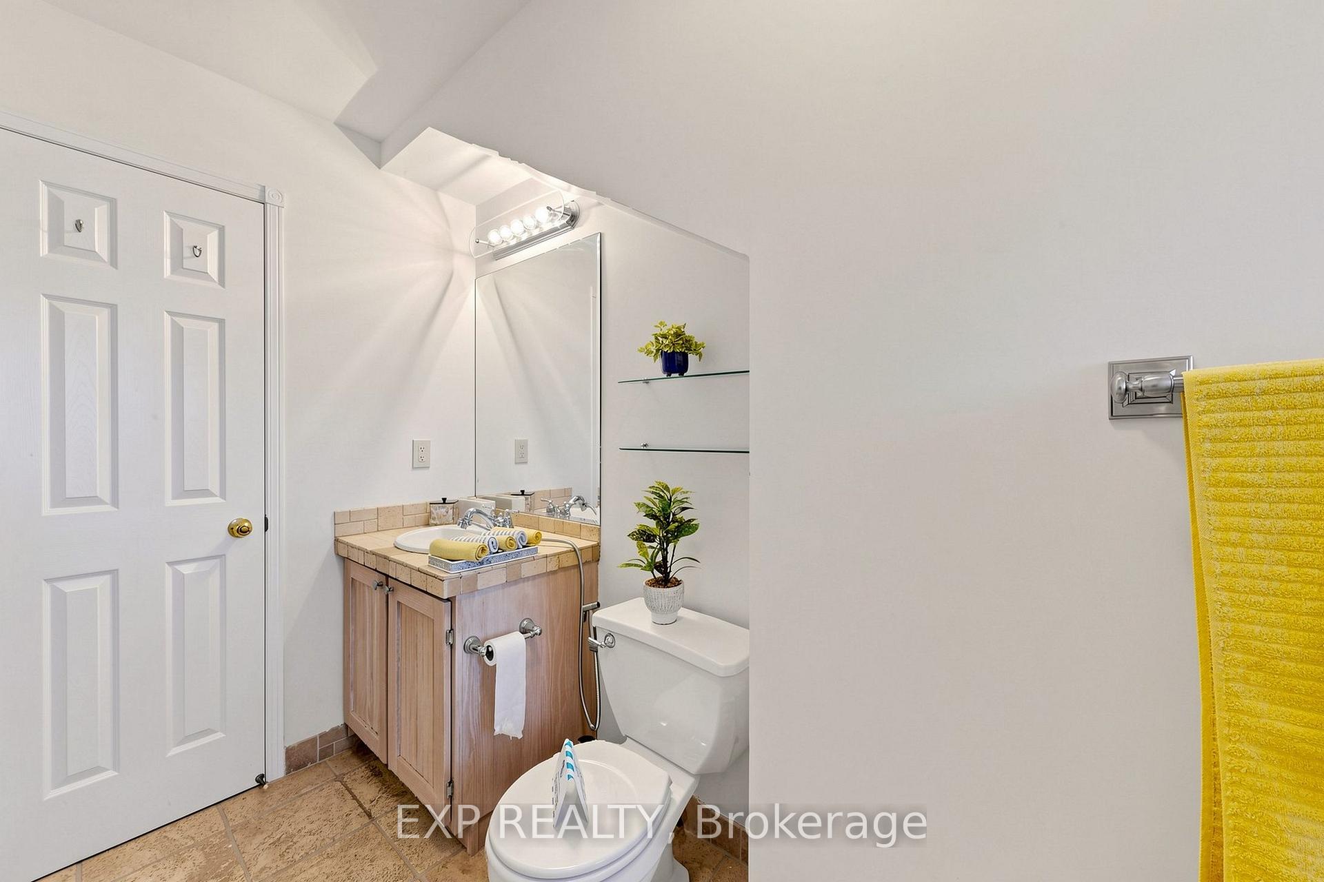Photo 78 of Unit 35, 455 Apache Court, Mississauga, Hurontario — HOMEH