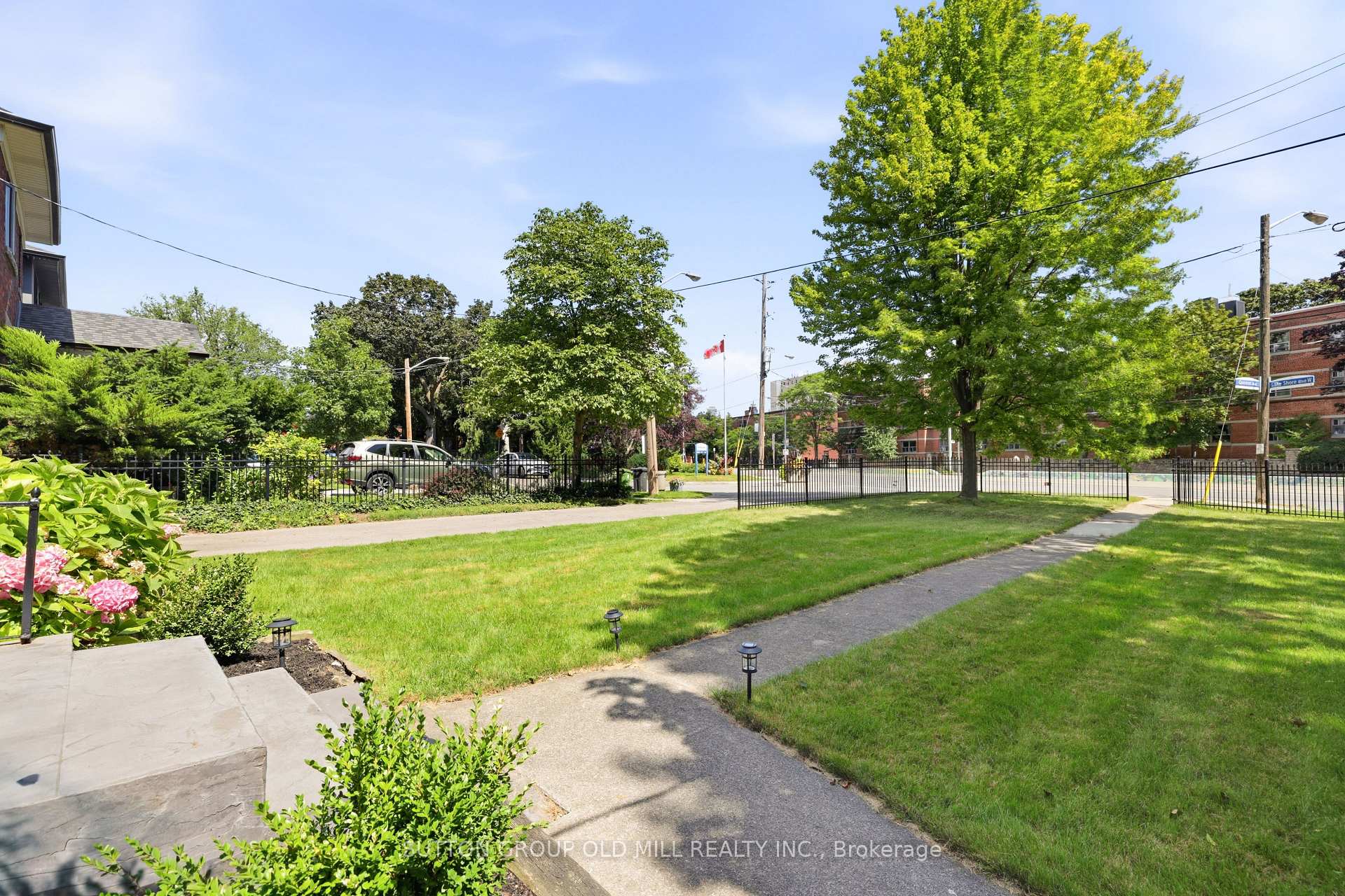 Photo 54 of 10 Queens Avenue, Etobicoke, Mimico — HOMEH