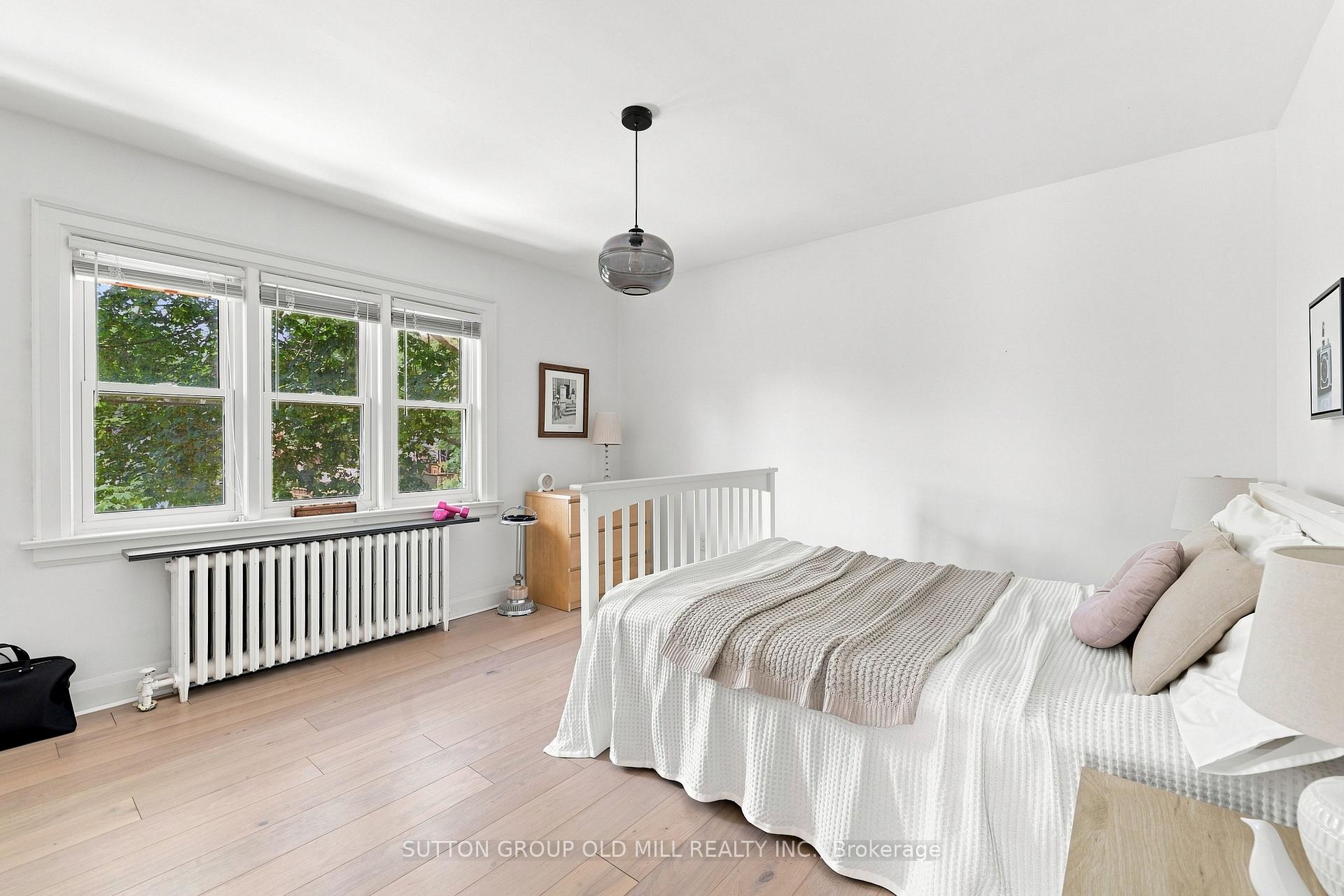 Photo 34 of 10 Queens Avenue, Etobicoke, Mimico — HOMEH
