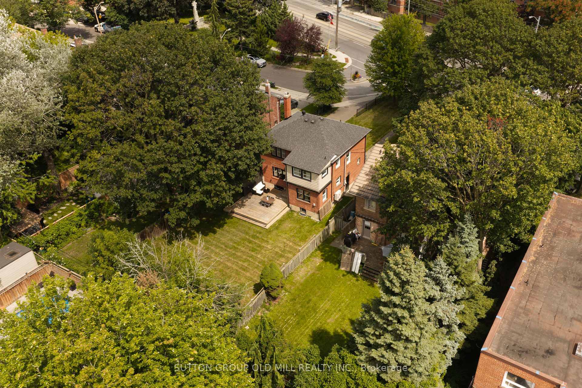 Photo 46 of 10 Queens Avenue, Etobicoke, Mimico — HOMEH