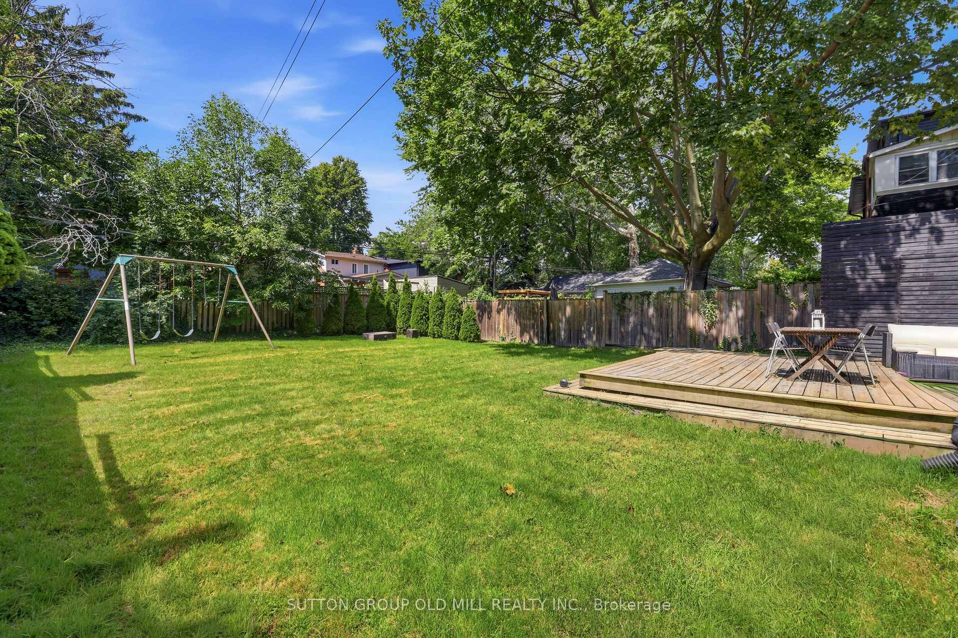 Photo 51 of 10 Queens Avenue, Etobicoke, Mimico — HOMEH