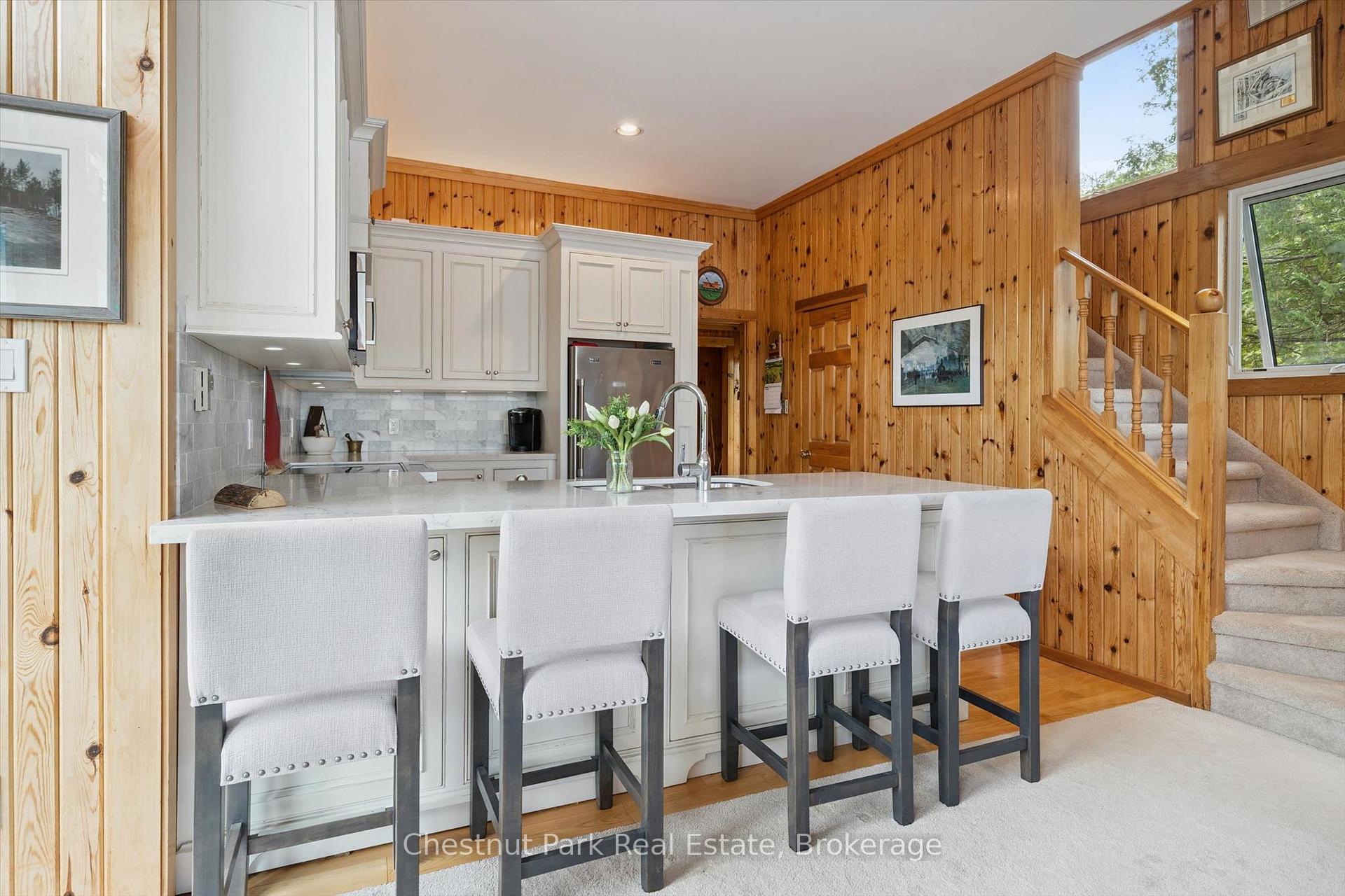 Photo 12 of 2215 Miriam Drive, Kawartha Lakes, Laxton/Digby/Longford — HOMEH