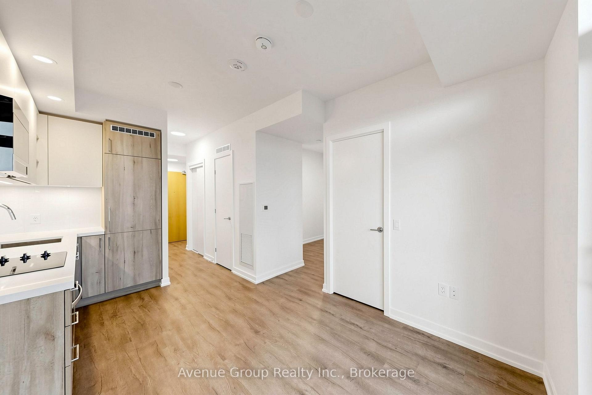 Photo 8 of Unit 1809, 21 Meadowdale Road, Vaughan, Concord — HOMEH