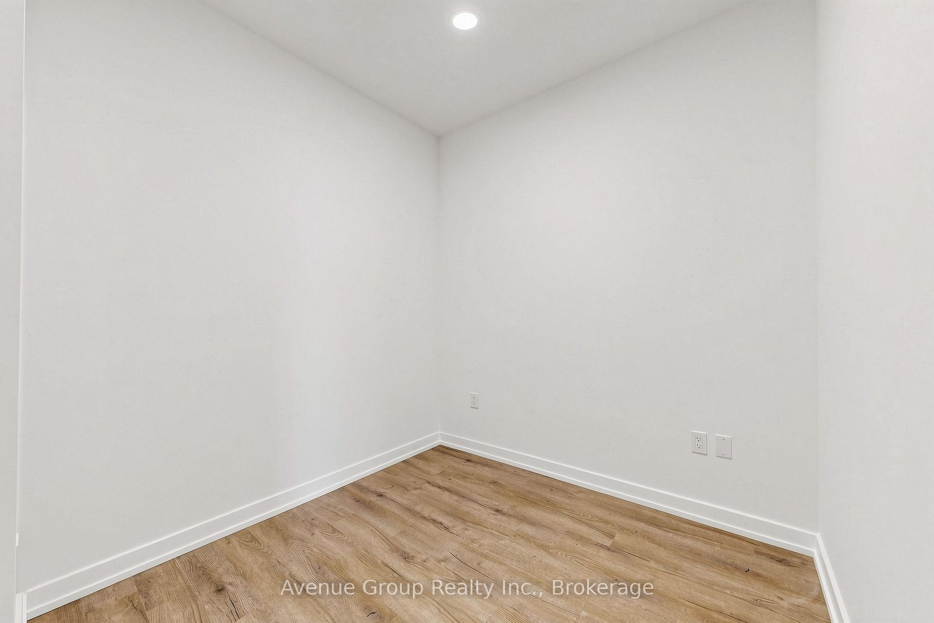 Photo 10 of Unit 1809, 21 Meadowdale Road, Vaughan, Concord — HOMEH
