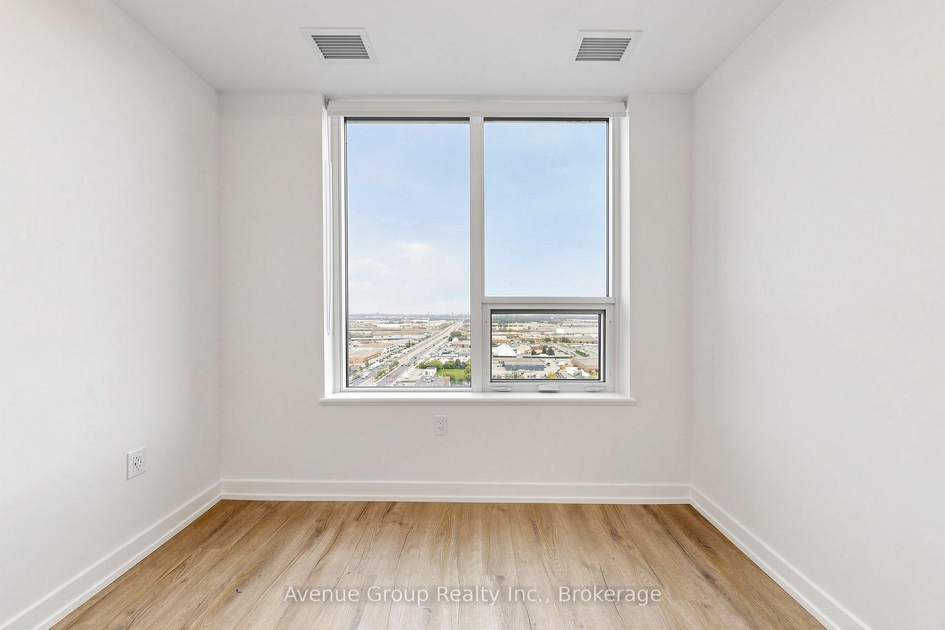 Photo 11 of Unit 1809, 21 Meadowdale Road, Vaughan, Concord — HOMEH
