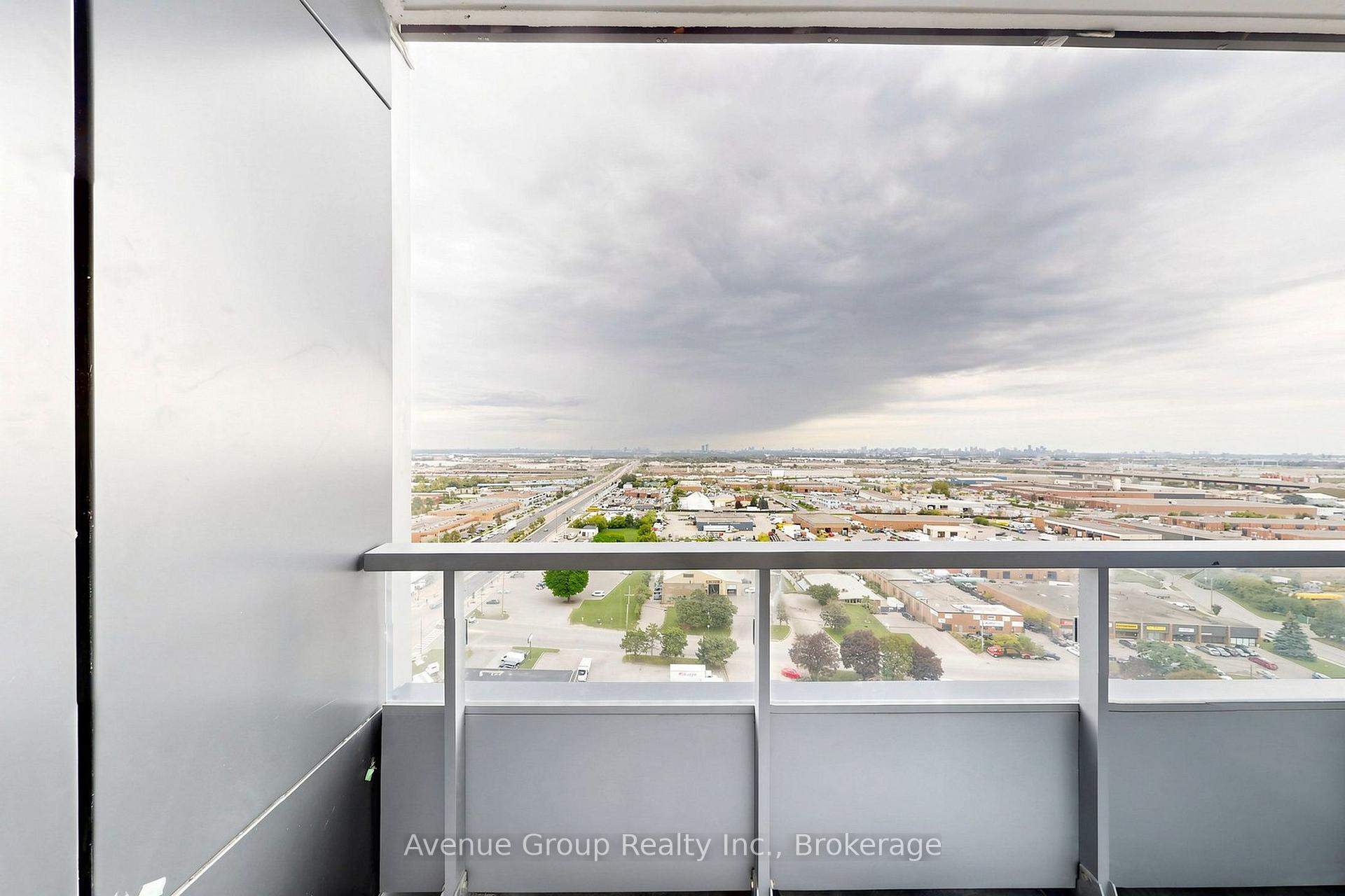Photo 13 of Unit 1809, 21 Meadowdale Road, Vaughan, Concord — HOMEH