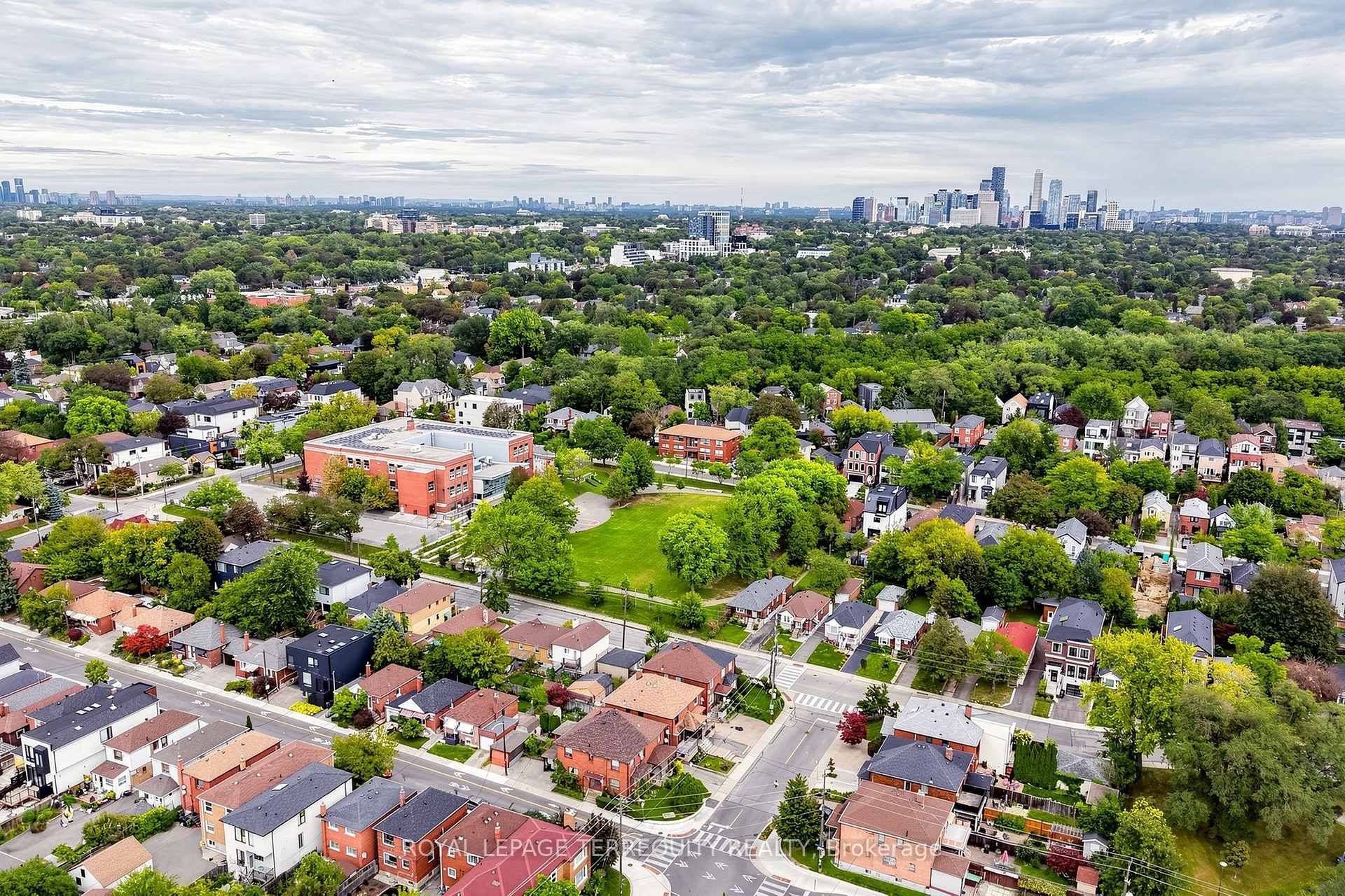 Photo 38 of 591 Vaughan Road, Toronto, Oakwood Village — HOMEH