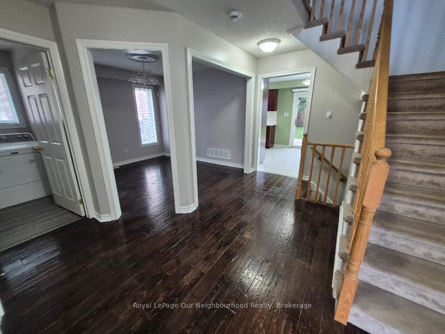 Photo 31 of 83 Cloughley Drive N, Barrie, Northwest — HOMEH