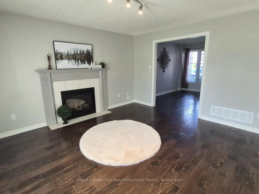 Photo 72 of 83 Cloughley Drive N, Barrie, Northwest — HOMEH