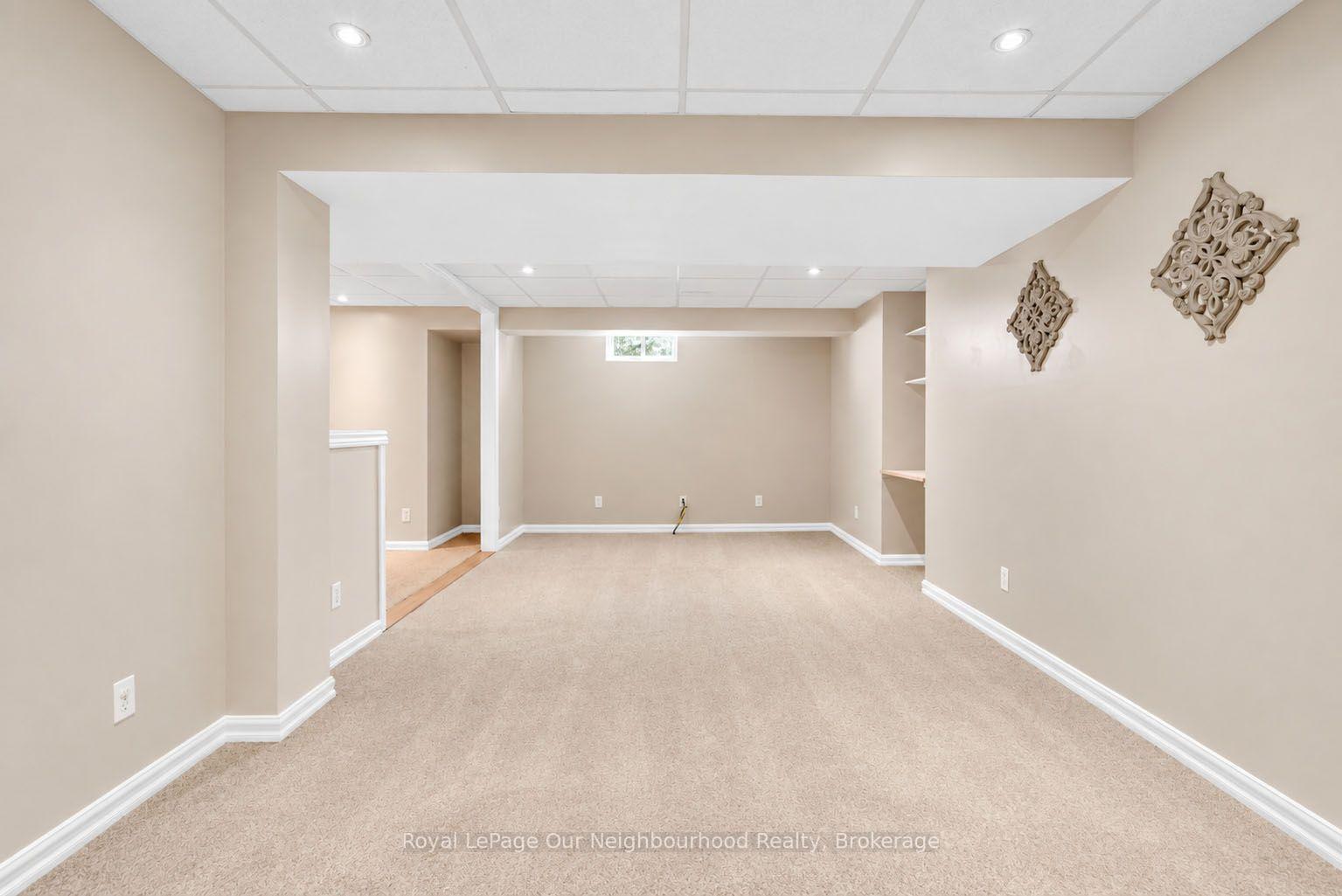 Photo 89 of 83 Cloughley Drive N, Barrie, Northwest — HOMEH