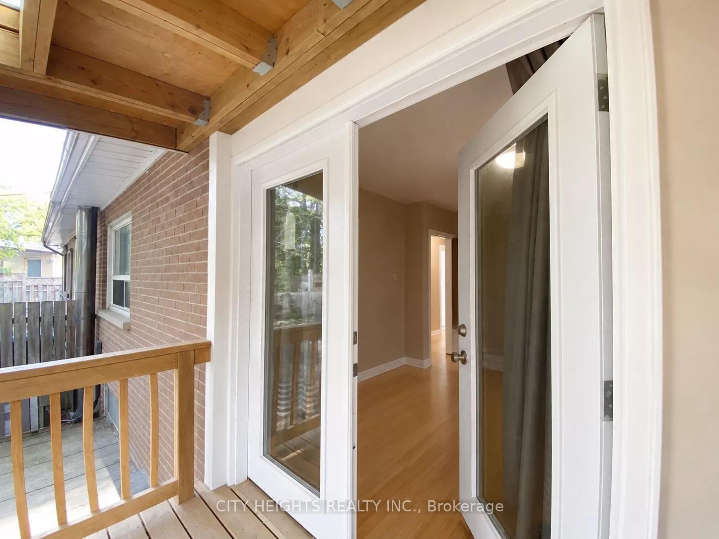 Photo 16 of Unit UPPER LEVEL, 75 Pynford Crescent, North York, Parkwoods-Donalda — HOMEH