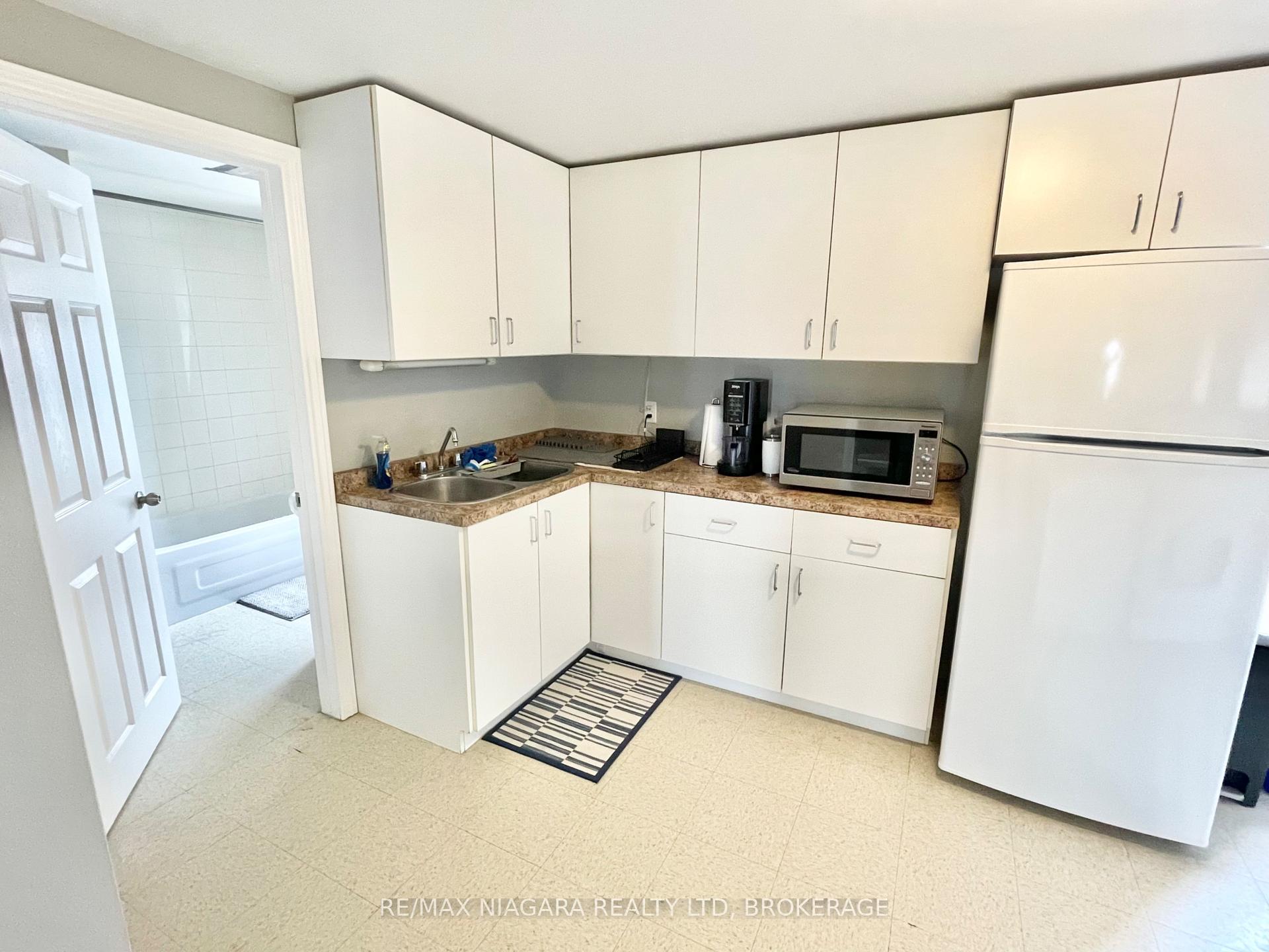 Photo 8 of Unit UPPER, 215 Mcalpine Avenue S, Welland, Lincoln/Crowland — HOMEH