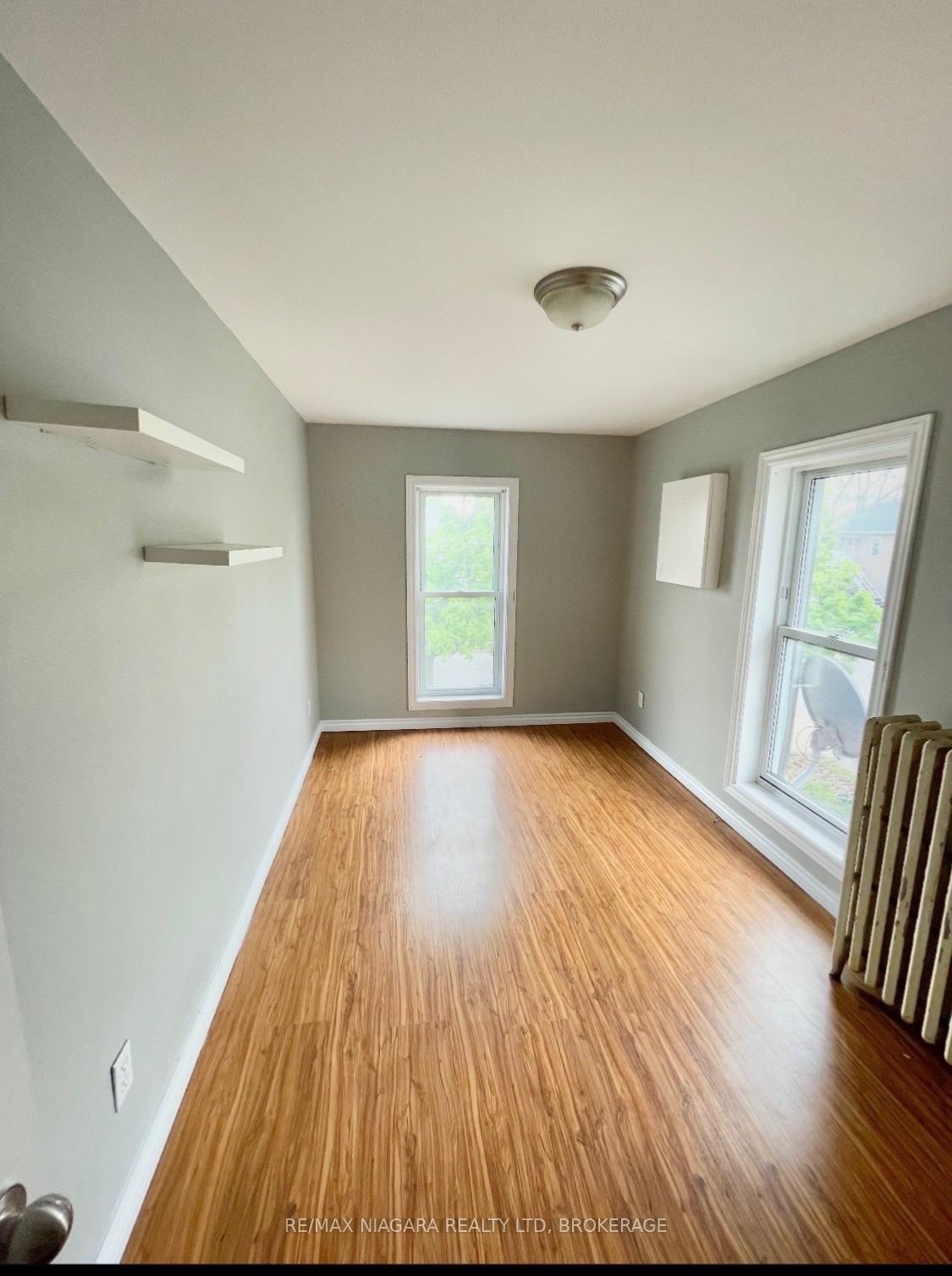 Photo 10 of Unit UPPER, 215 Mcalpine Avenue S, Welland, Lincoln/Crowland — HOMEH