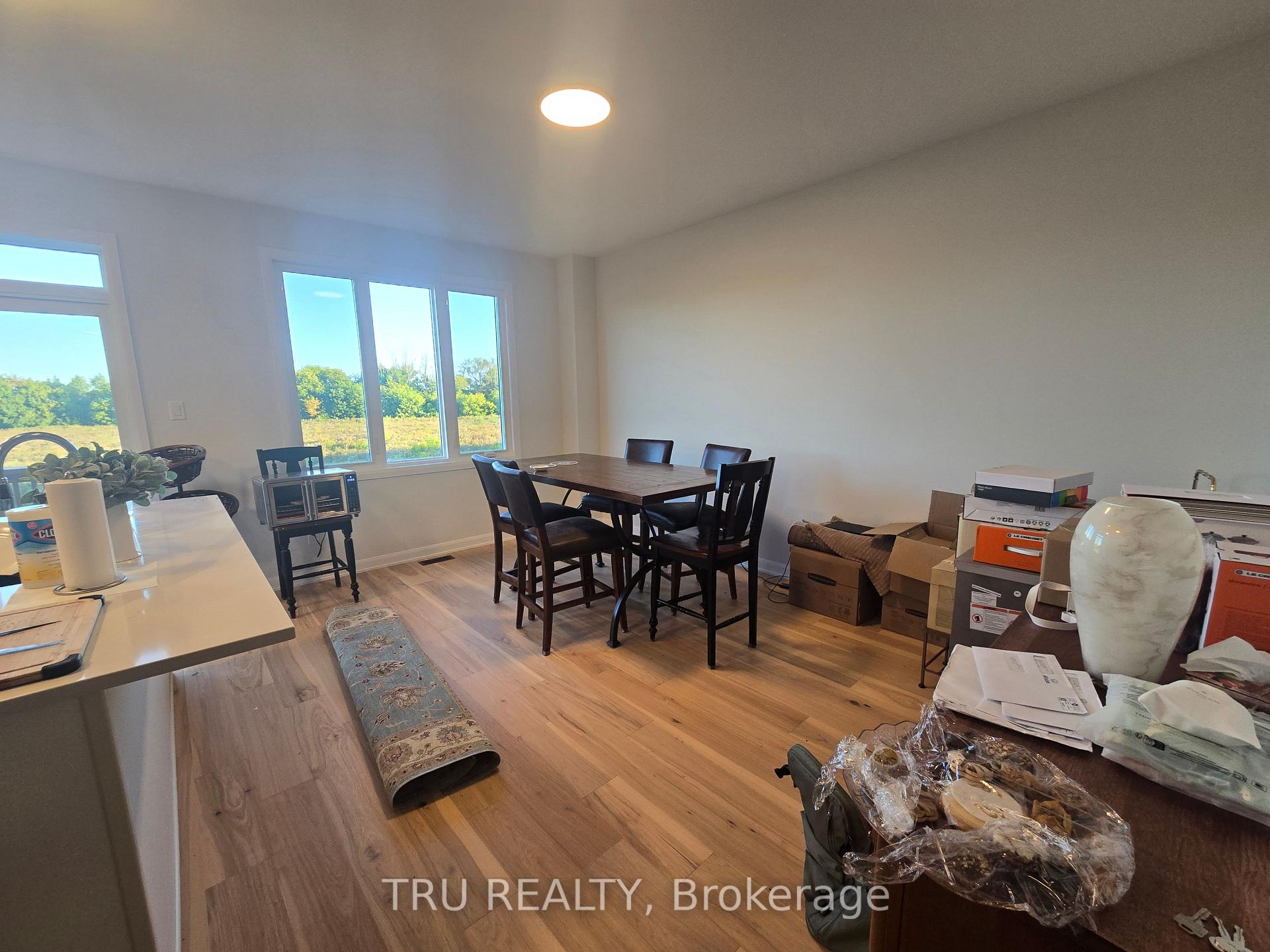 Photo 5 of 229 Bankside Way, Ottawa, Barrhaven - Half Moon Bay — HOMEH
