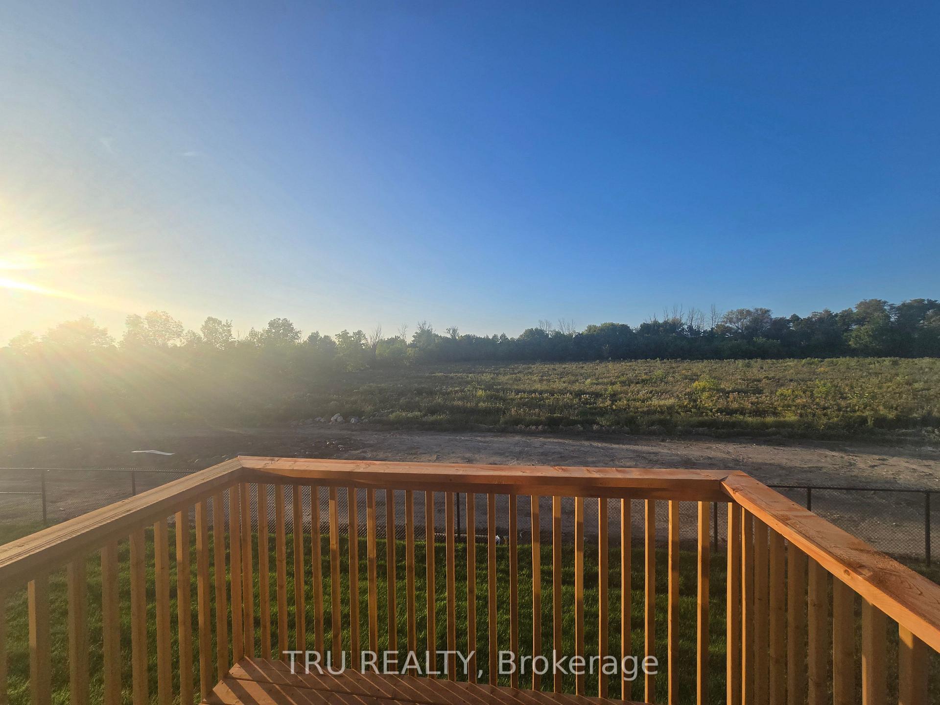 Photo 6 of 229 Bankside Way, Ottawa, Barrhaven - Half Moon Bay — HOMEH