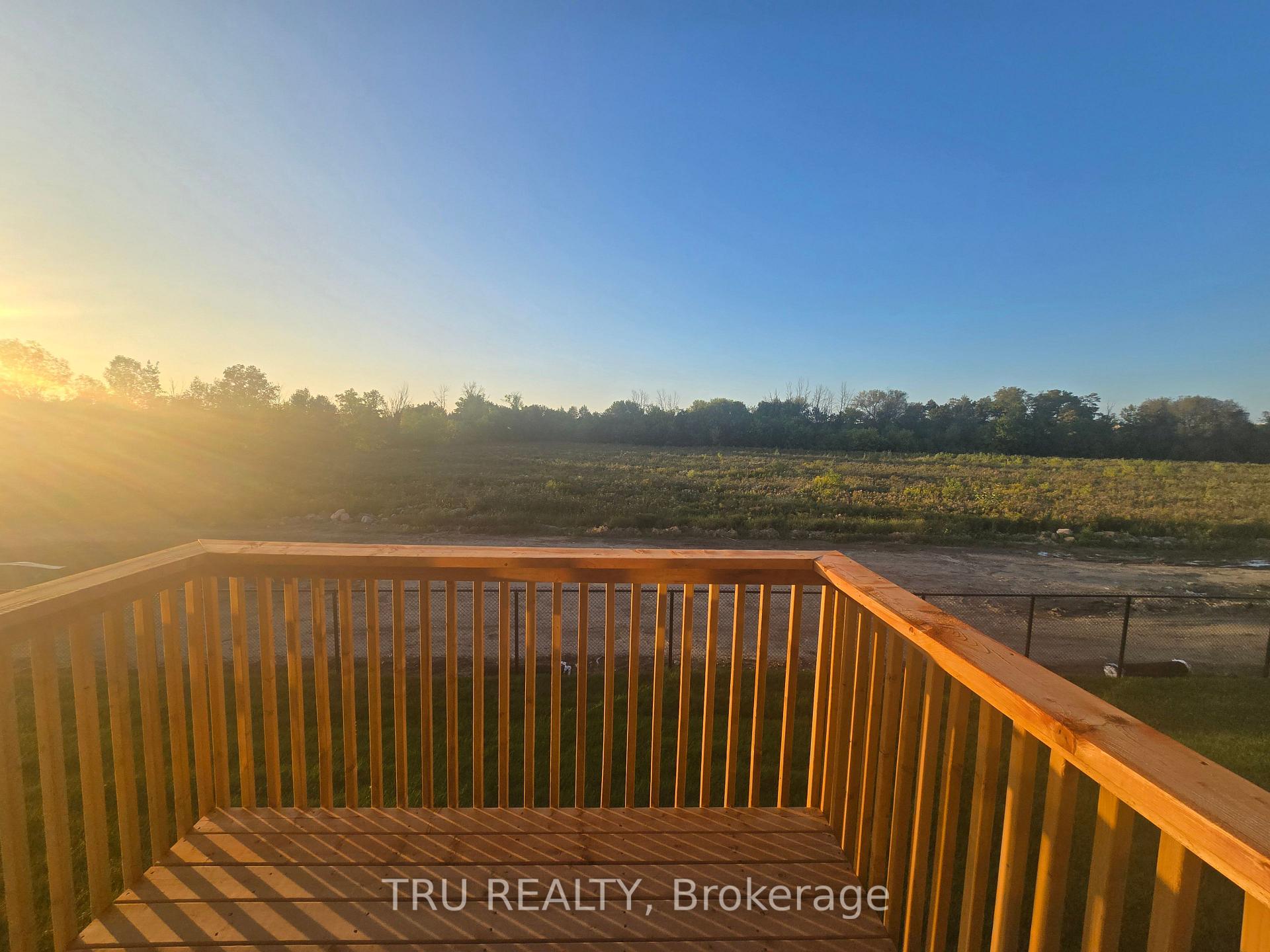 Photo 10 of 229 Bankside Way, Ottawa, Barrhaven - Half Moon Bay — HOMEH