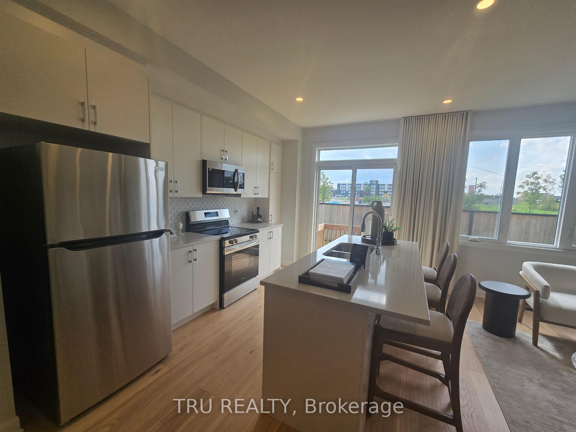 Photo 14 of 229 Bankside Way, Ottawa, Barrhaven - Half Moon Bay — HOMEH