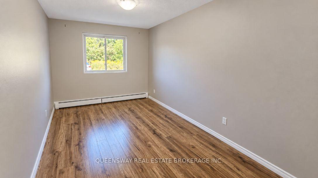 Photo 17 of Unit 5, 689 Barber Avenue, North Perth, Listowel — HOMEH