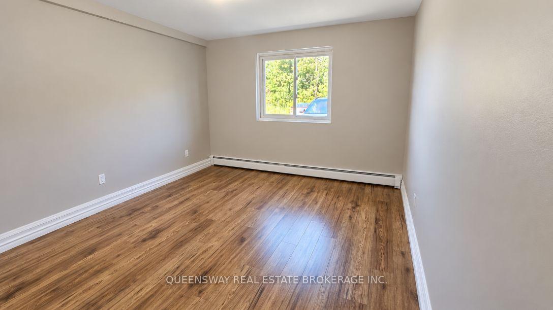 Photo 20 of Unit 5, 689 Barber Avenue, North Perth, Listowel — HOMEH