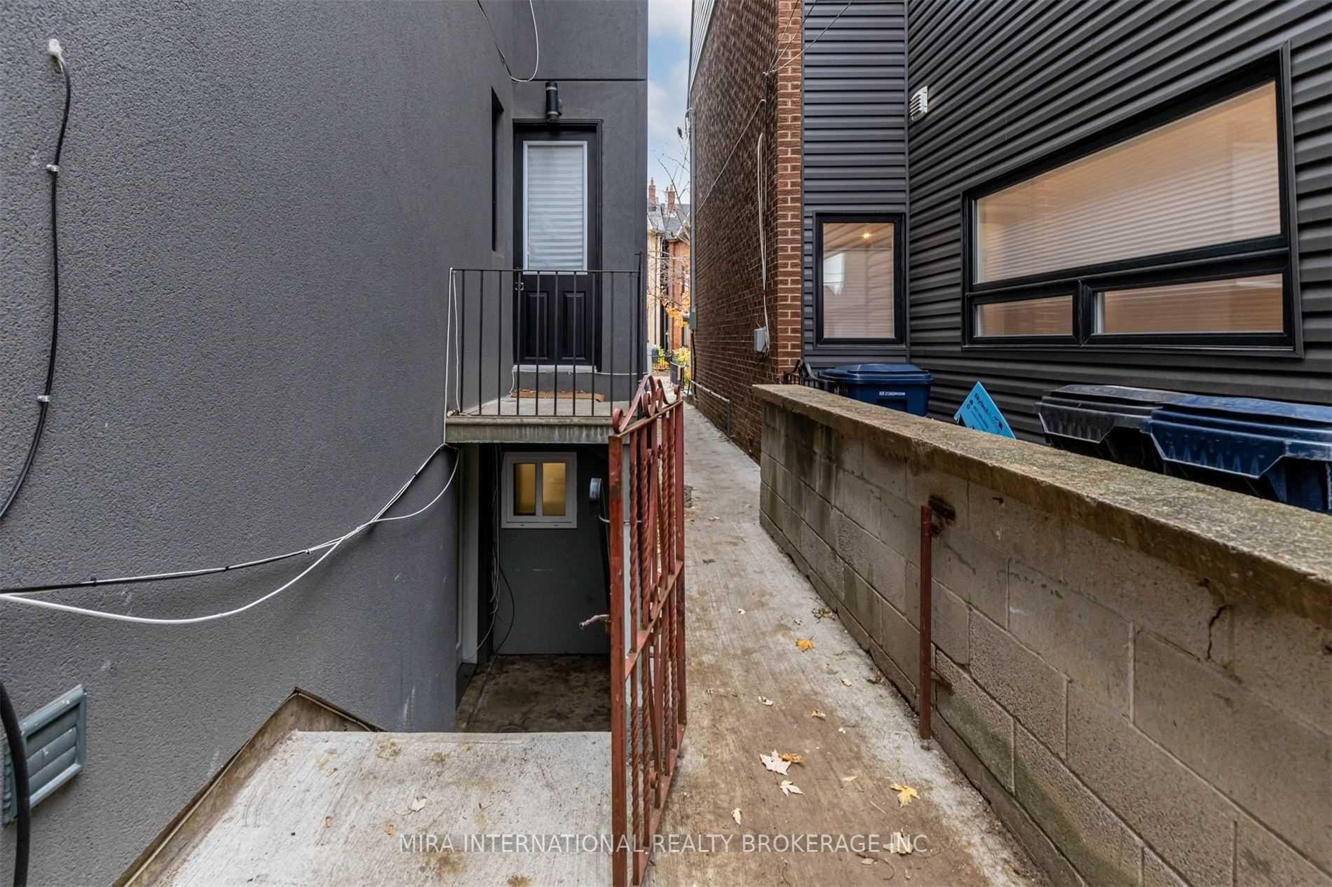 Photo 2 of Unit L1, 260 Lisgar Street, Toronto, Little Portugal — HOMEH