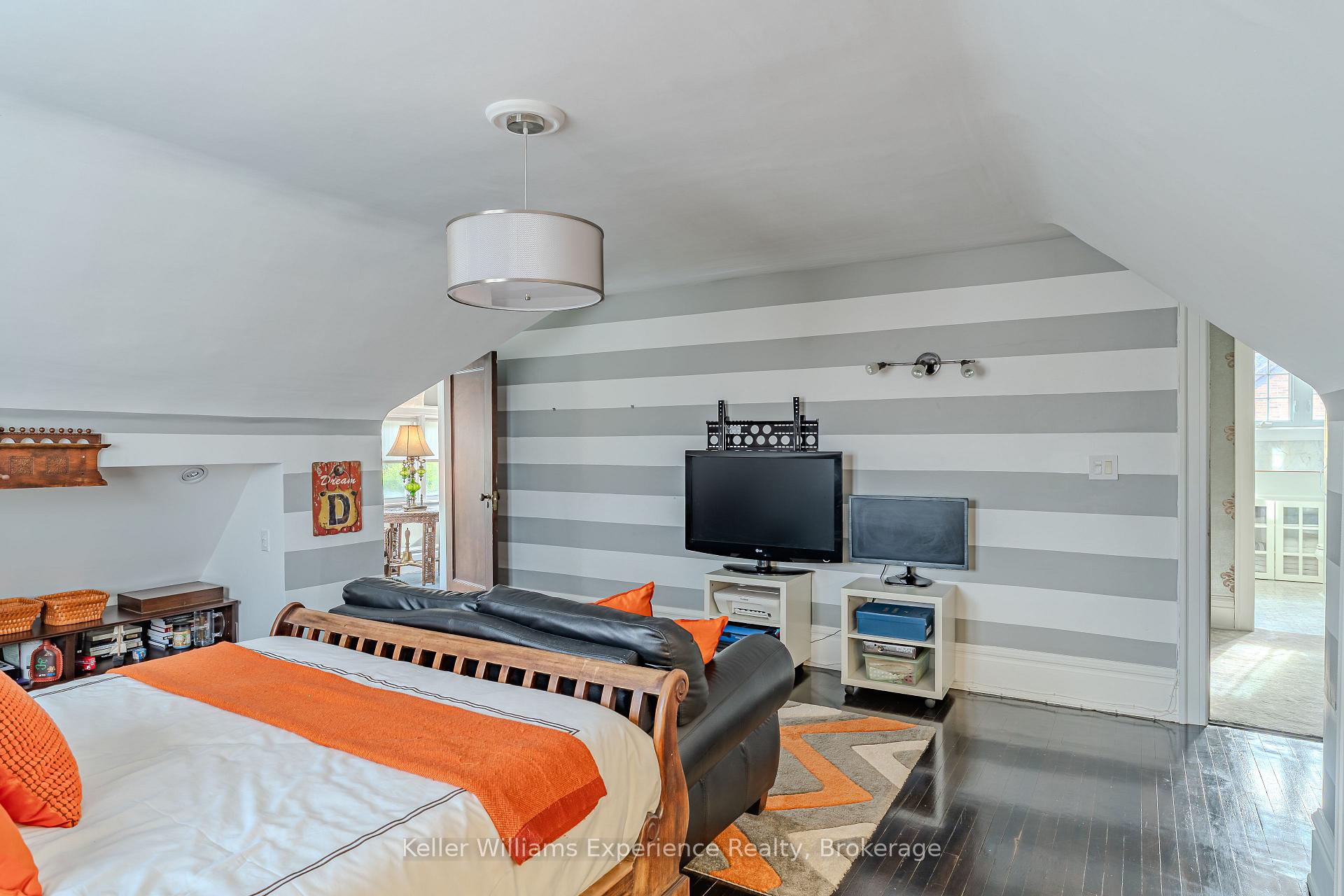 Photo 36 of 85 10th Street, Hanover — HOMEH