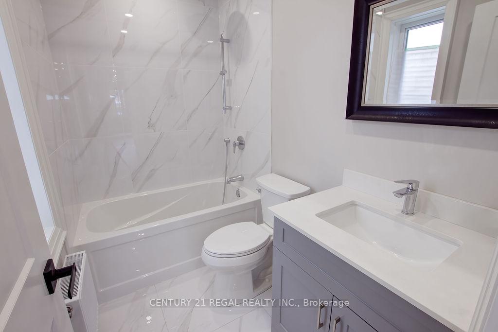 Photo 5 of Unit A, 276 Atlas Avenue, Toronto, Oakwood Village — HOMEH