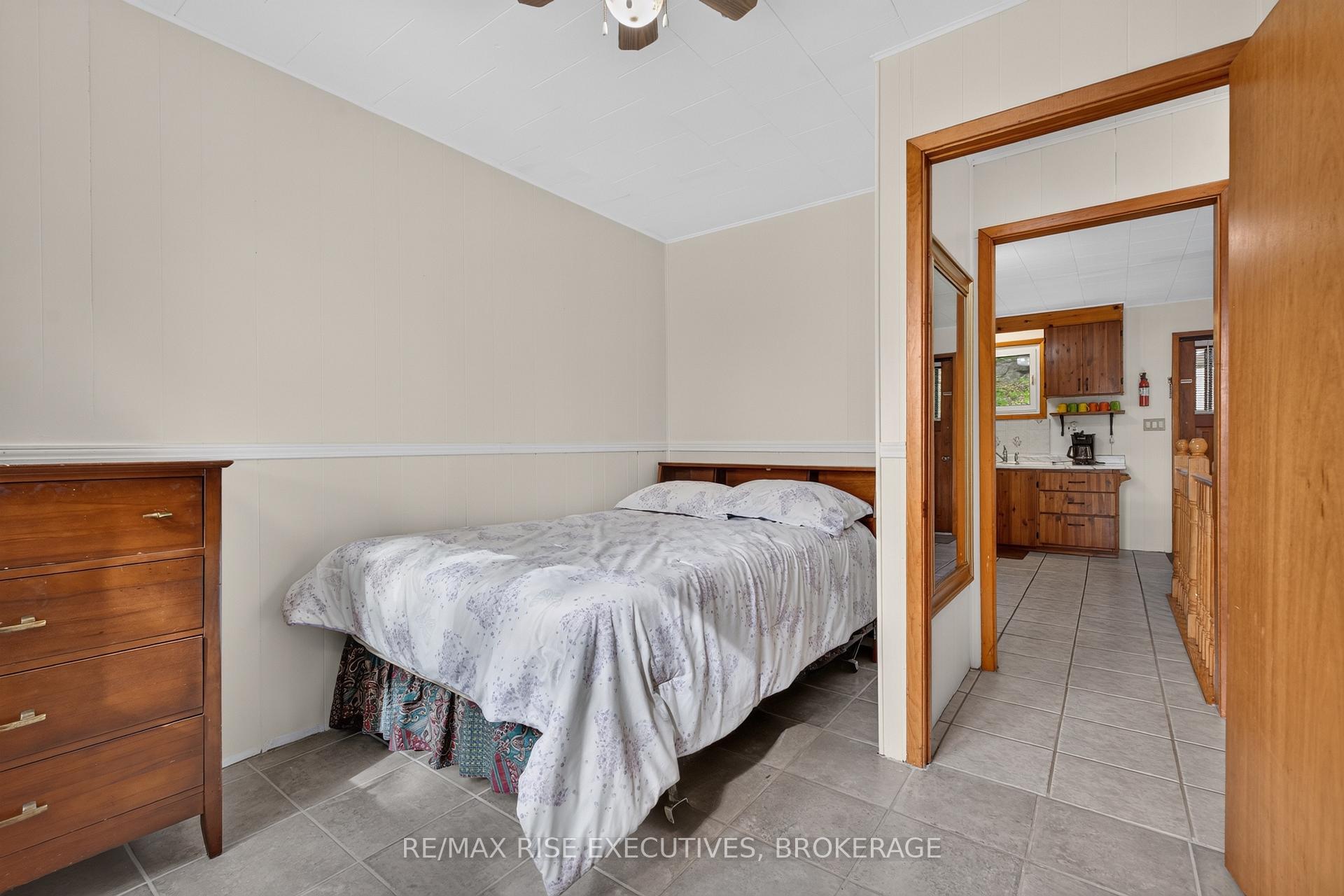 Photo 18 of 638 Derbyshire Point Lane, Athens, R of Yonge & Escott Twp — HOMEH