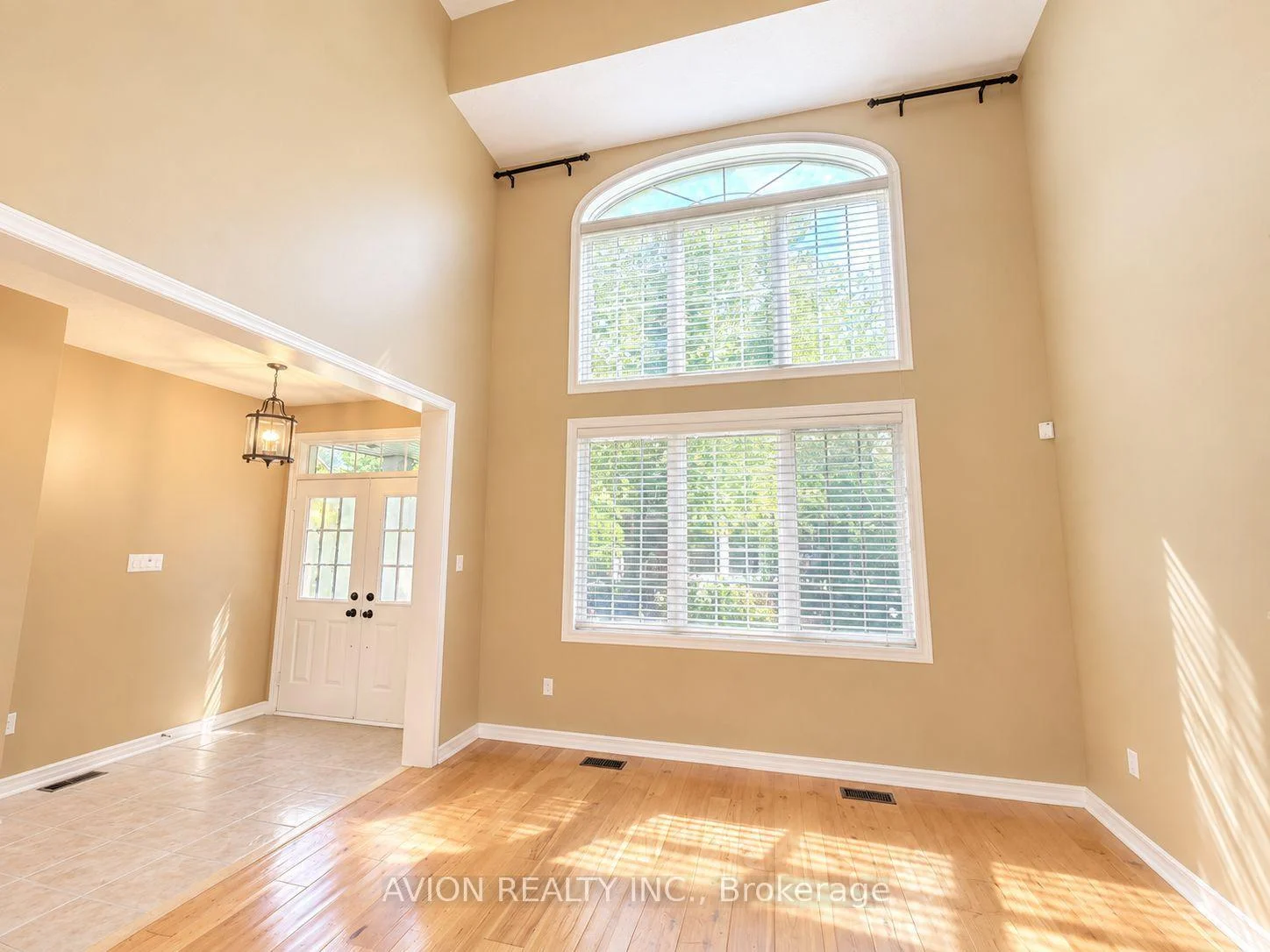 Photo 12 of 1392 Pinecliff Road, Oakville, West Oak Trails — HOMEH