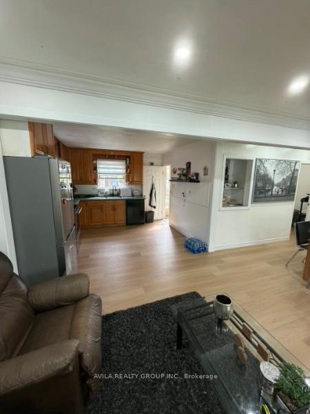 Photo 7 of 20 Horner Street, Brantford, Henderson-Sky Acres — HOMEH