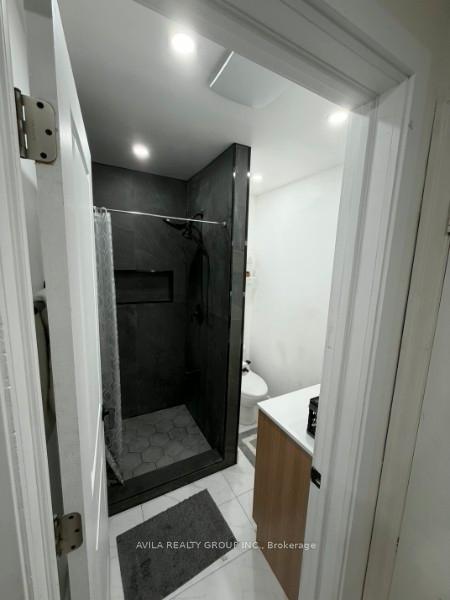 Photo 16 of 20 Horner Street, Brantford, Henderson-Sky Acres — HOMEH