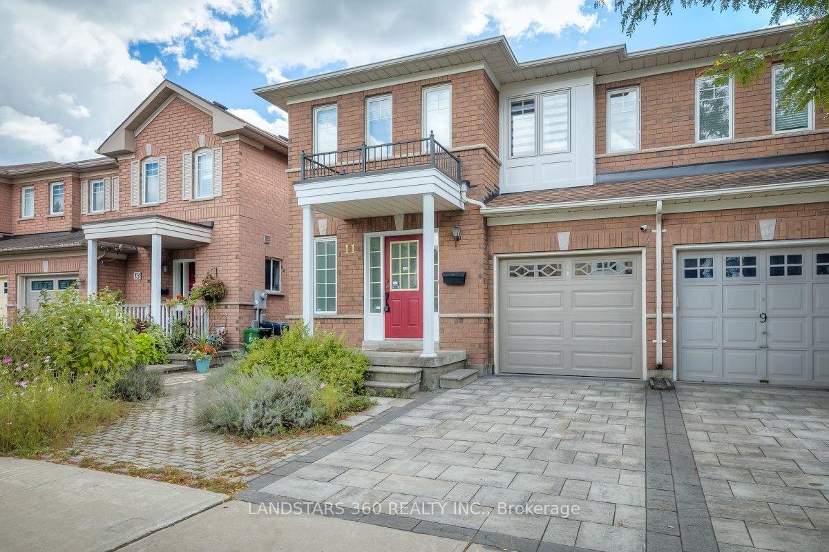 Photo 2 of 11 Wilket Creek Road, Toronto, Flemingdon Park — HOMEH