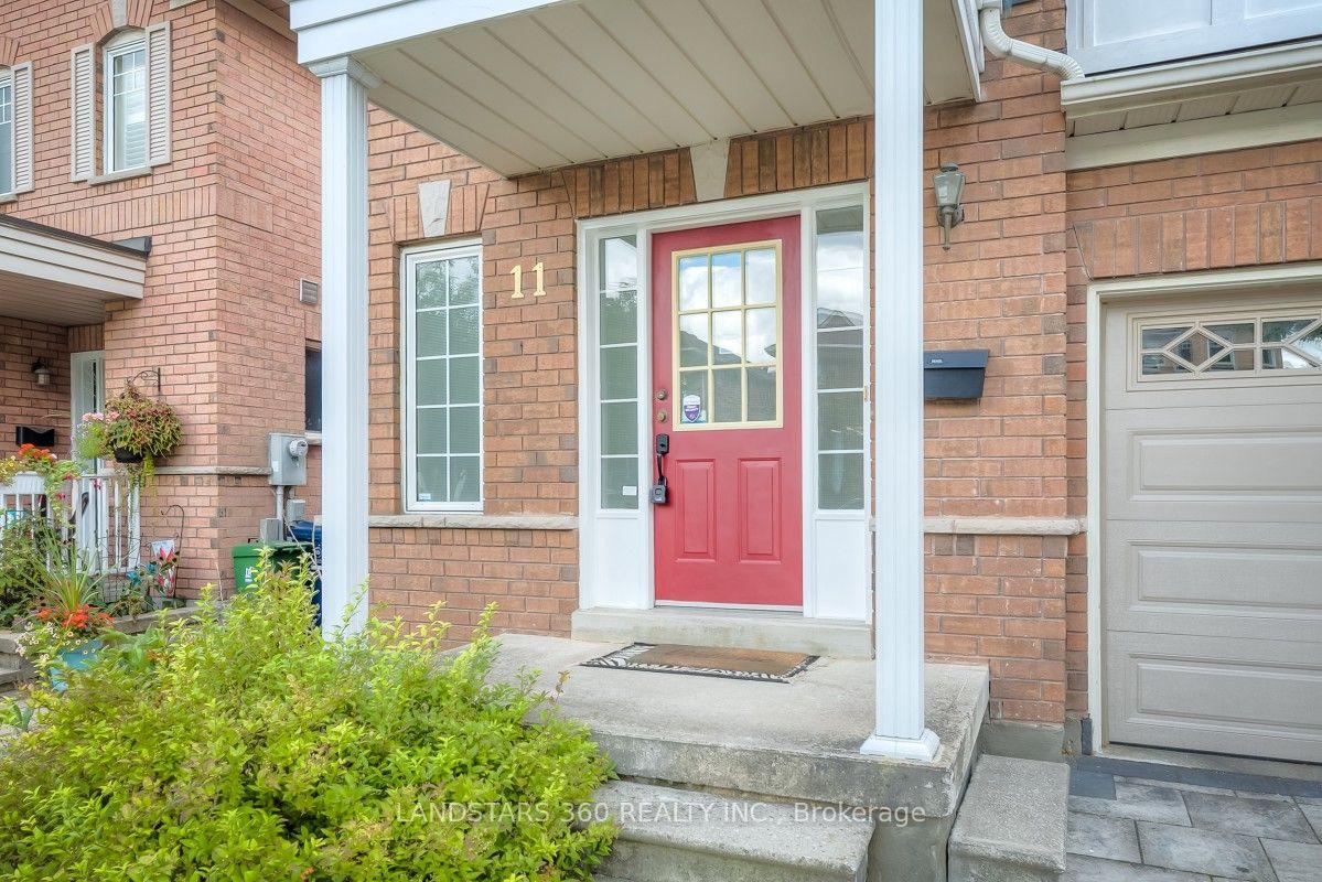 Photo 4 of 11 Wilket Creek Road, Toronto, Flemingdon Park — HOMEH