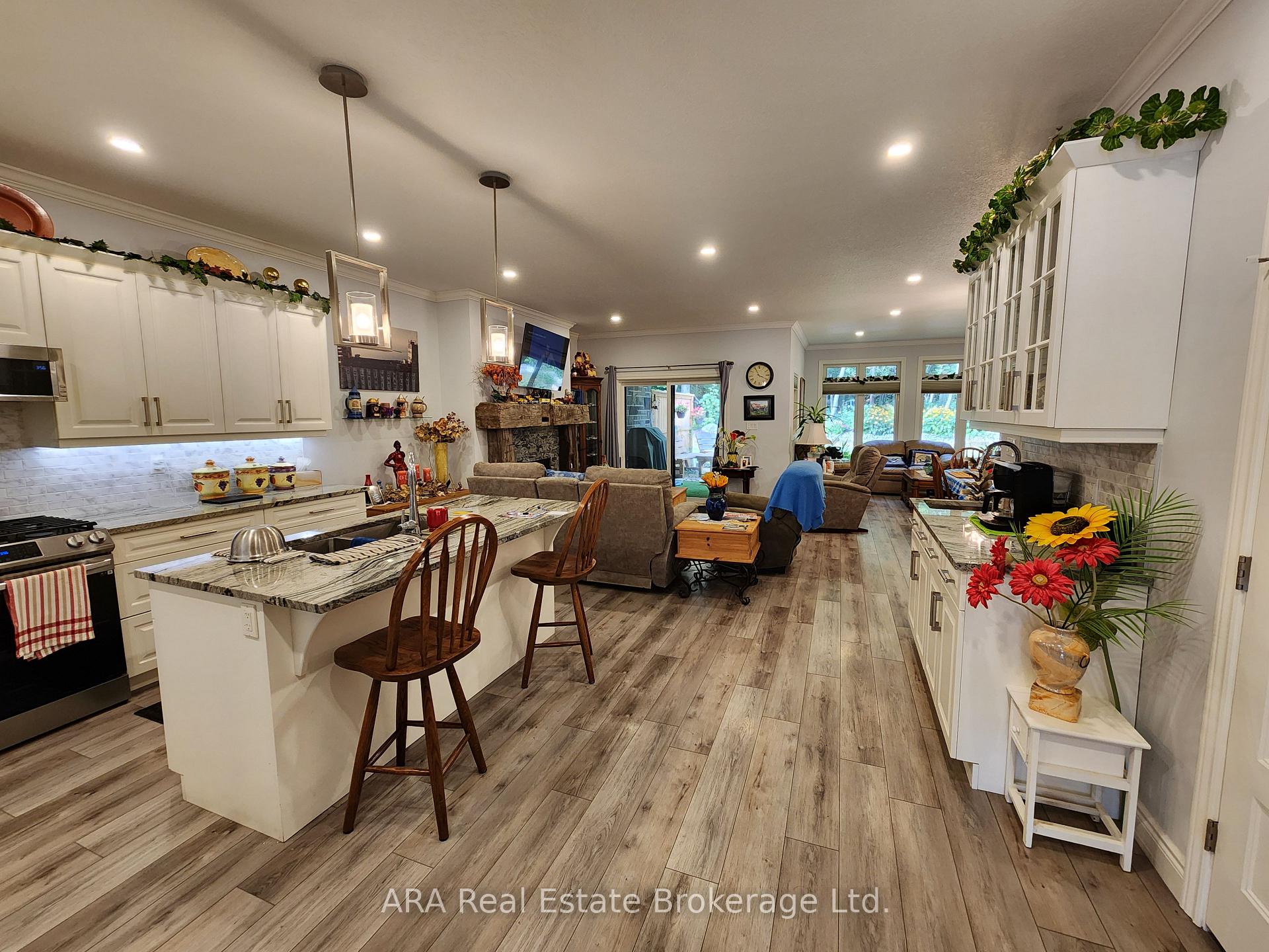 Photo 5 of Unit 30, 410 Ridge Road, Meaford — HOMEH