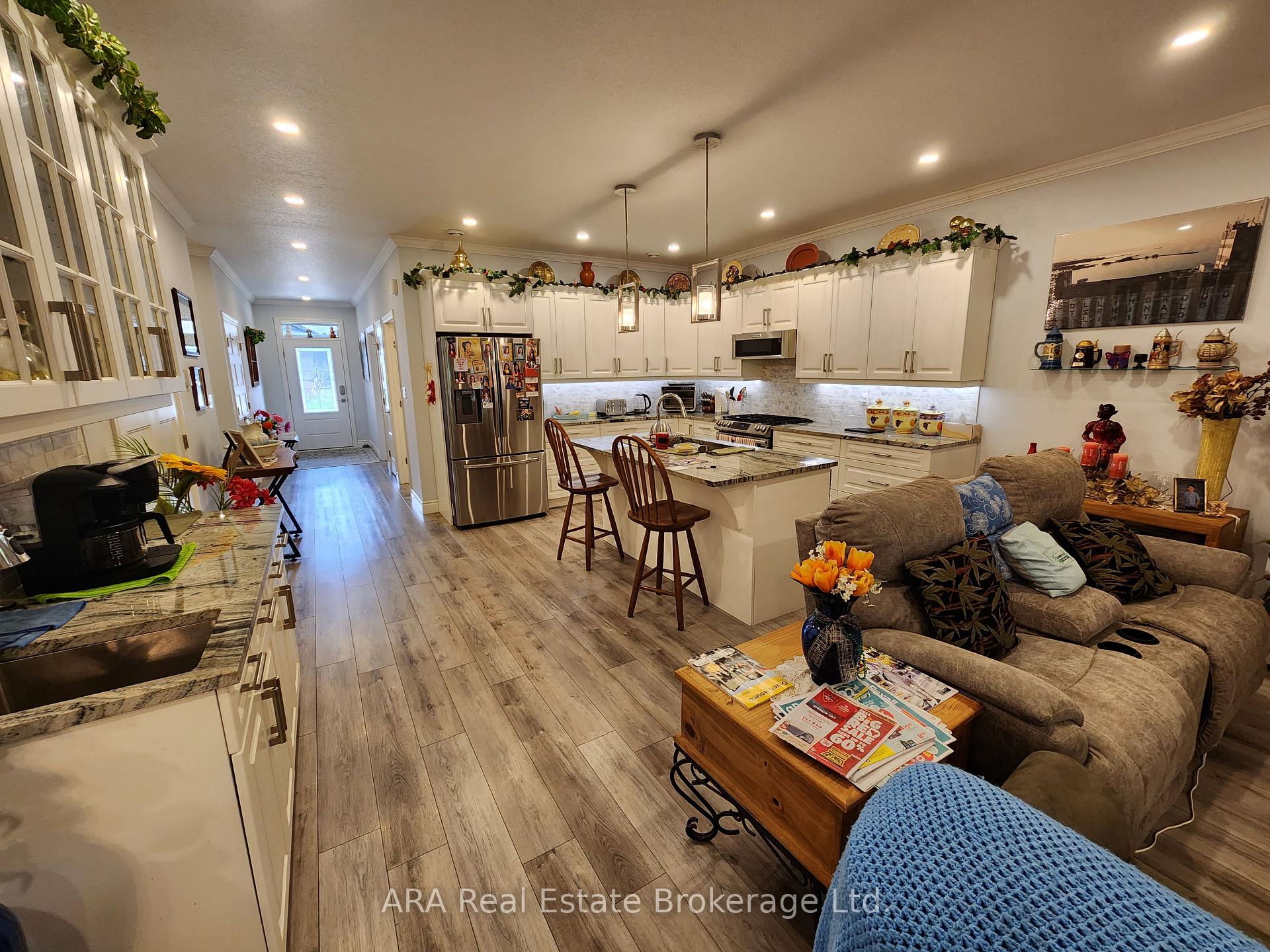 Photo 6 of Unit 30, 410 Ridge Road, Meaford — HOMEH