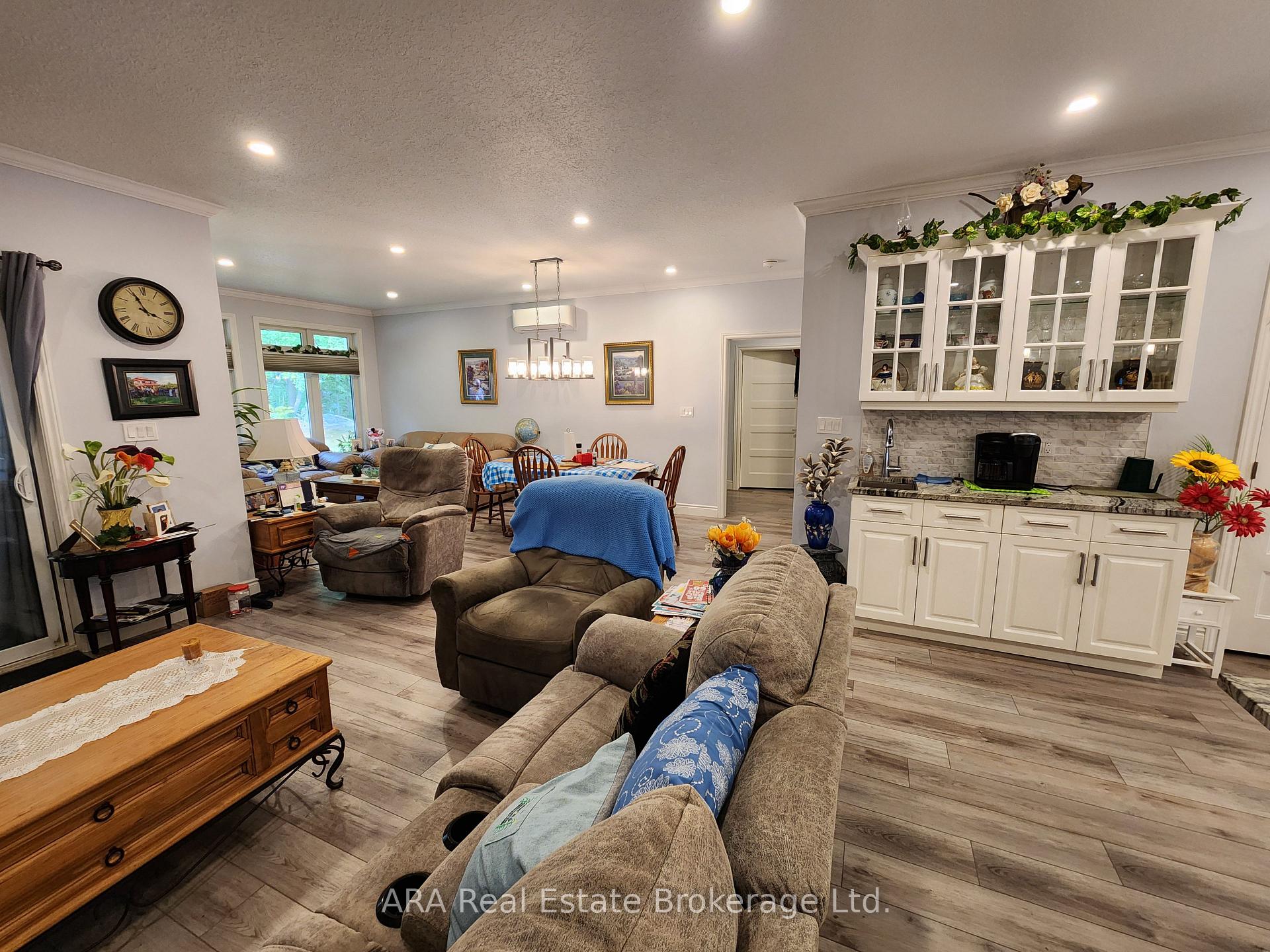 Photo 7 of Unit 30, 410 Ridge Road, Meaford — HOMEH