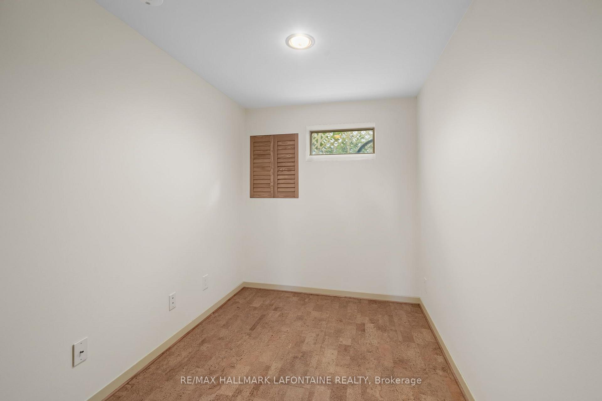 Photo 41 of 37 Red Maple Crescent, Ottawa, Blackburn Hamlet — HOMEH