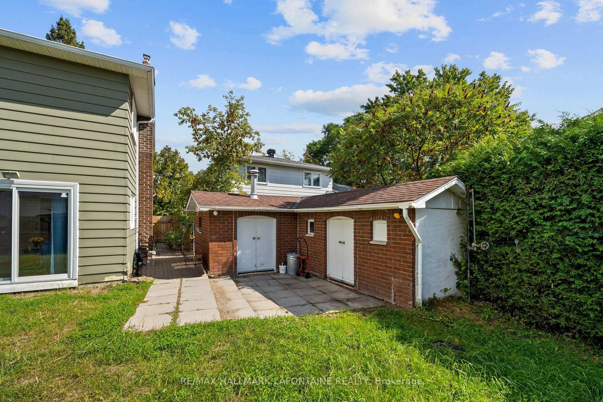 Photo 45 of 37 Red Maple Crescent, Ottawa, Blackburn Hamlet — HOMEH
