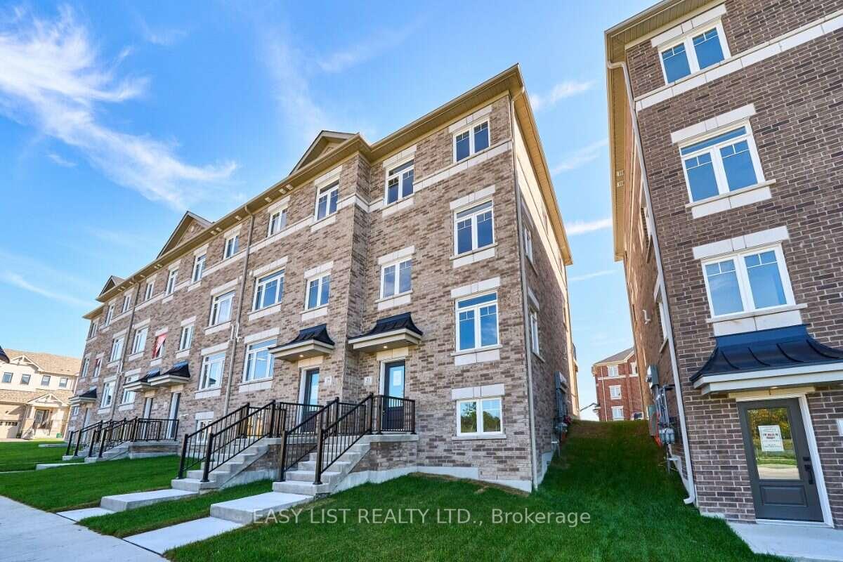Photo 2 of 23 Addyman Crescent, Clarington, Newcastle — HOMEH