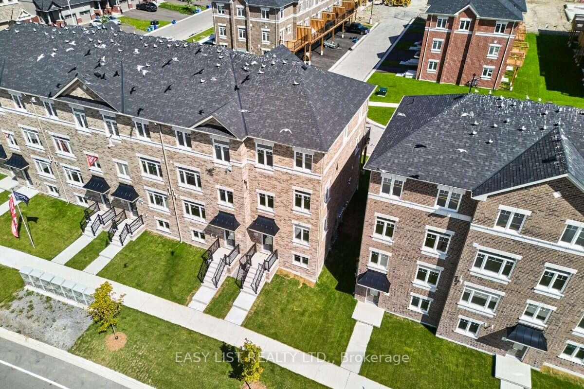 Photo 11 of 23 Addyman Crescent, Clarington, Newcastle — HOMEH