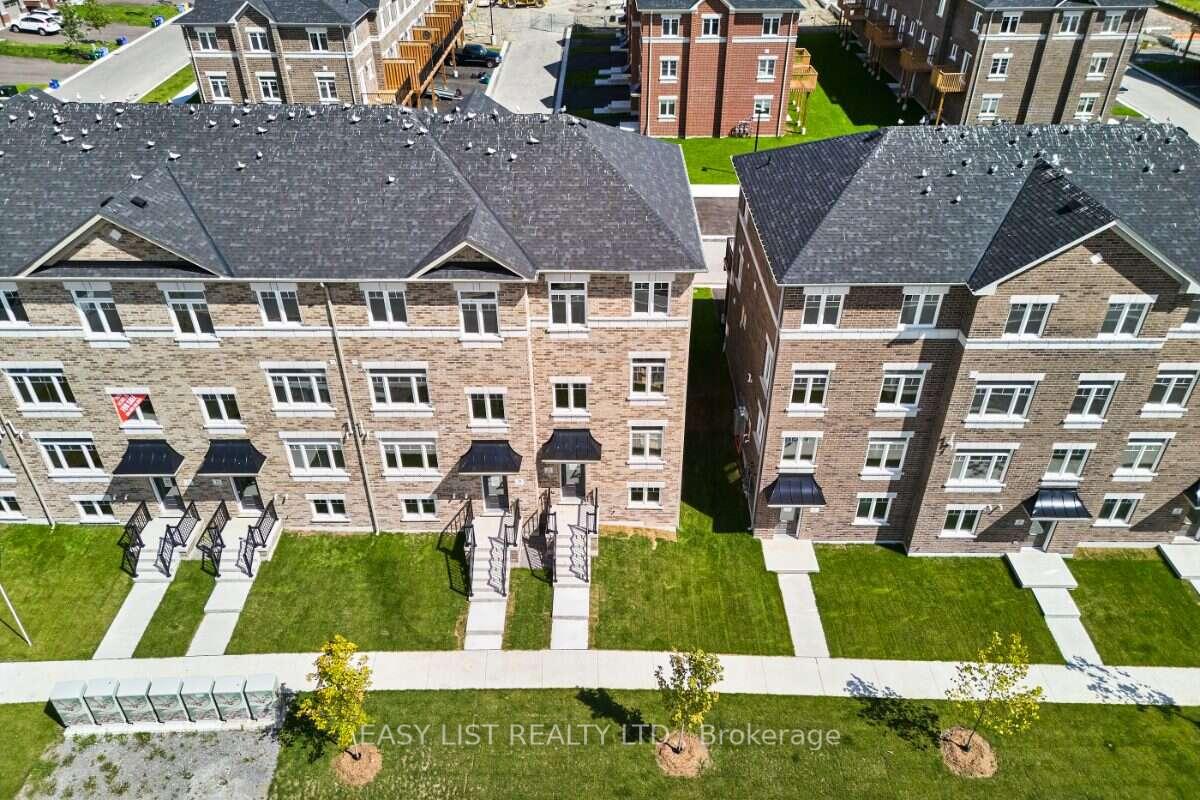 Photo 12 of 23 Addyman Crescent, Clarington, Newcastle — HOMEH