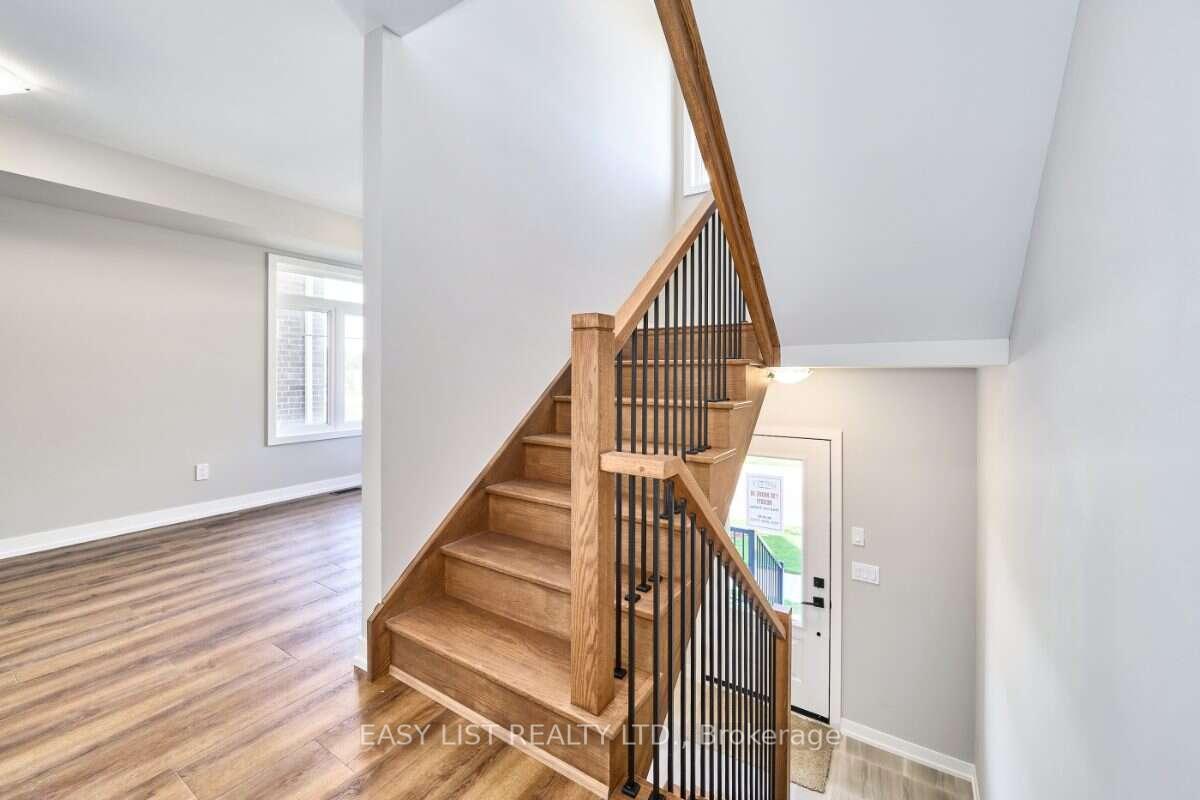 Photo 13 of 23 Addyman Crescent, Clarington, Newcastle — HOMEH
