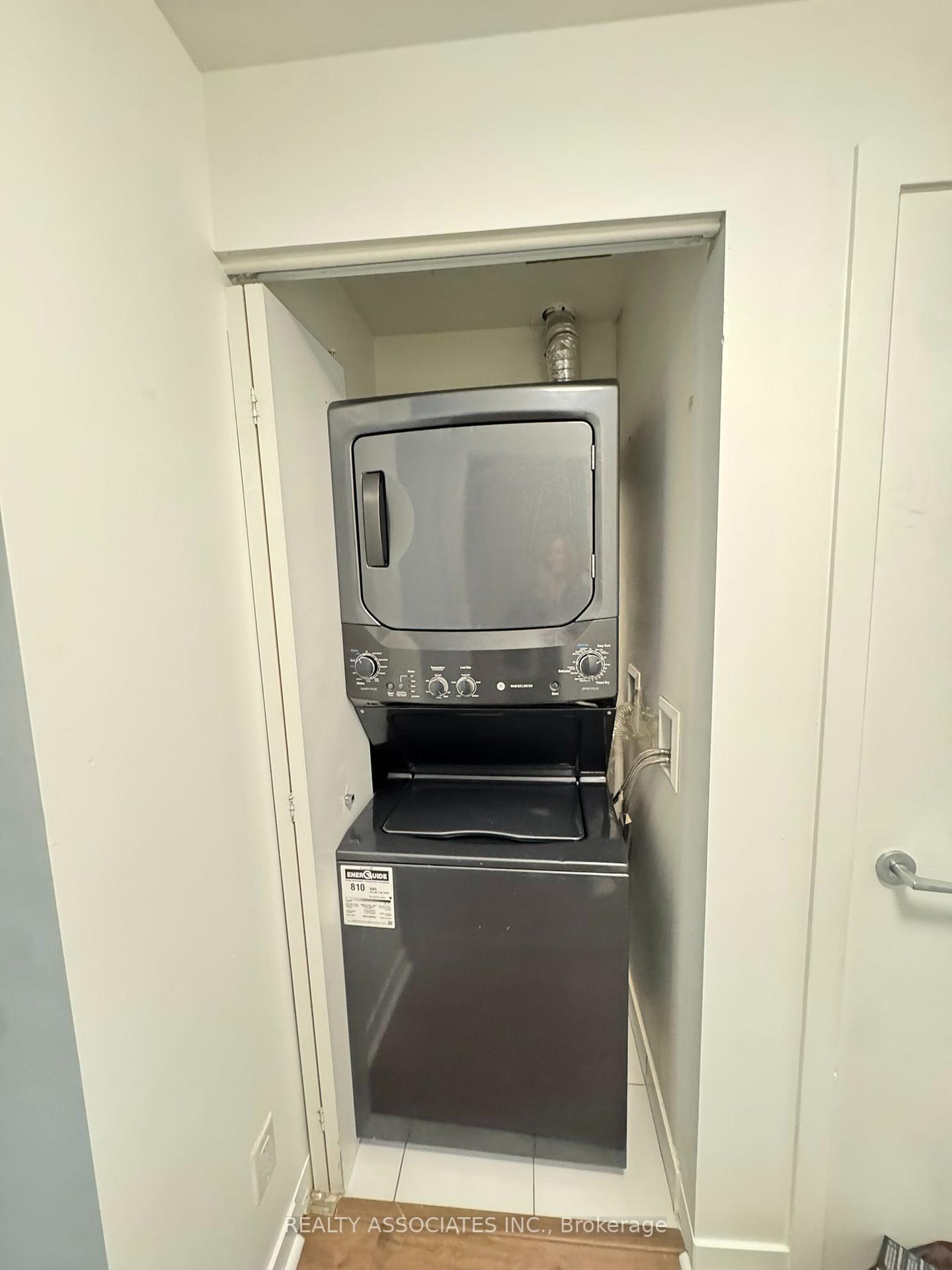 Photo 13 of Unit 1207, 69 Lynn Williams Street, Toronto, Niagara — HOMEH