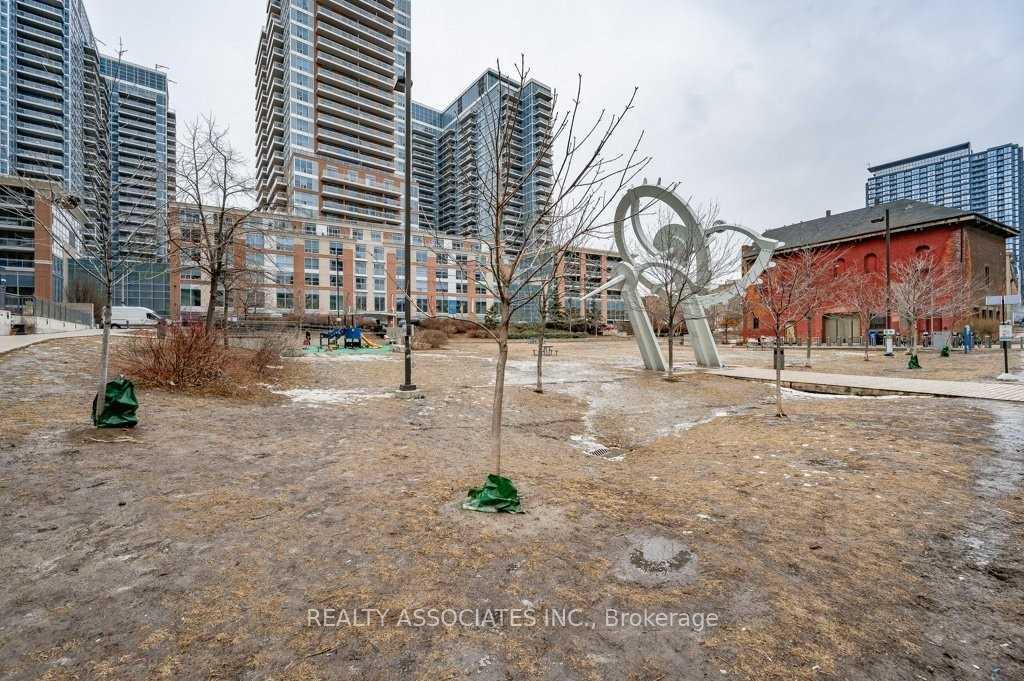 Photo 17 of Unit 1207, 69 Lynn Williams Street, Toronto, Niagara — HOMEH